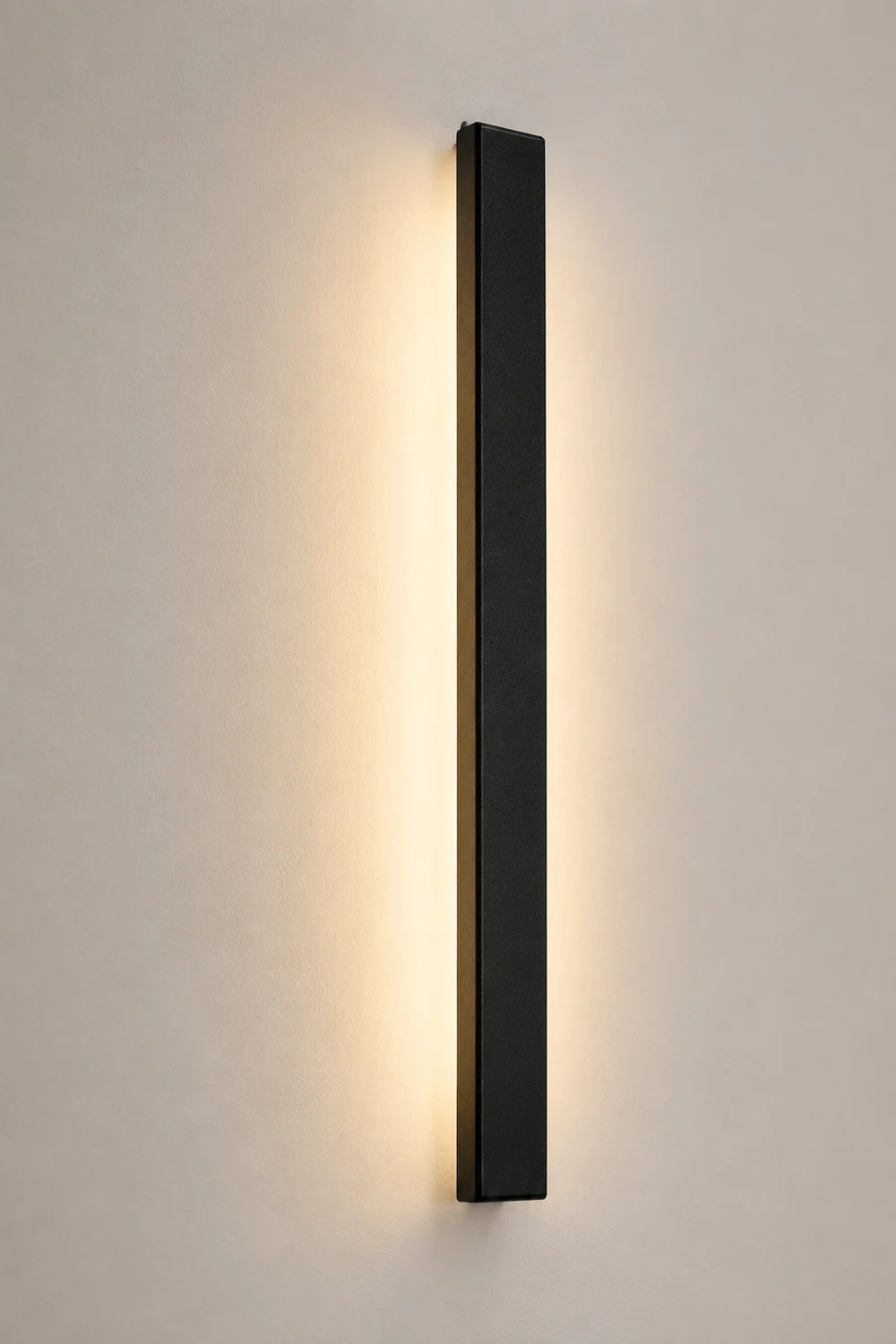 Minimalist Long Strip LED Waterproof Black Modern Solar Wall Sconce Lighting - Lumpaz