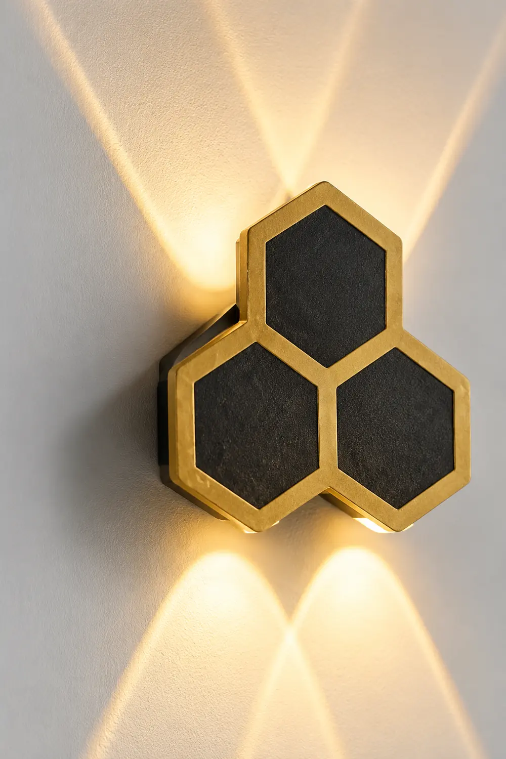 Beehive-shaped LED Up and Down Lights Waterproof Modern Wall Washer Light - Lumpaz