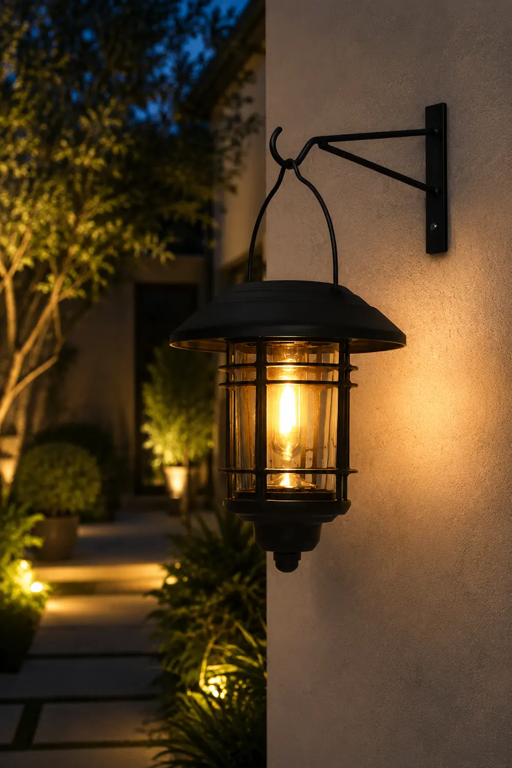 Industrial Style Solar Outdoor Wall Lights Wall Sconce Lighting LED Wall Lamp - Lumpaz