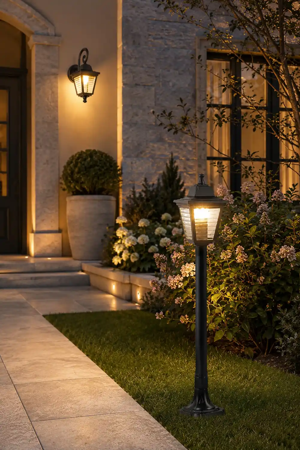 Classic European-style Waterproof Landscape Light for Outdoor Villa Garden - Lumpaz