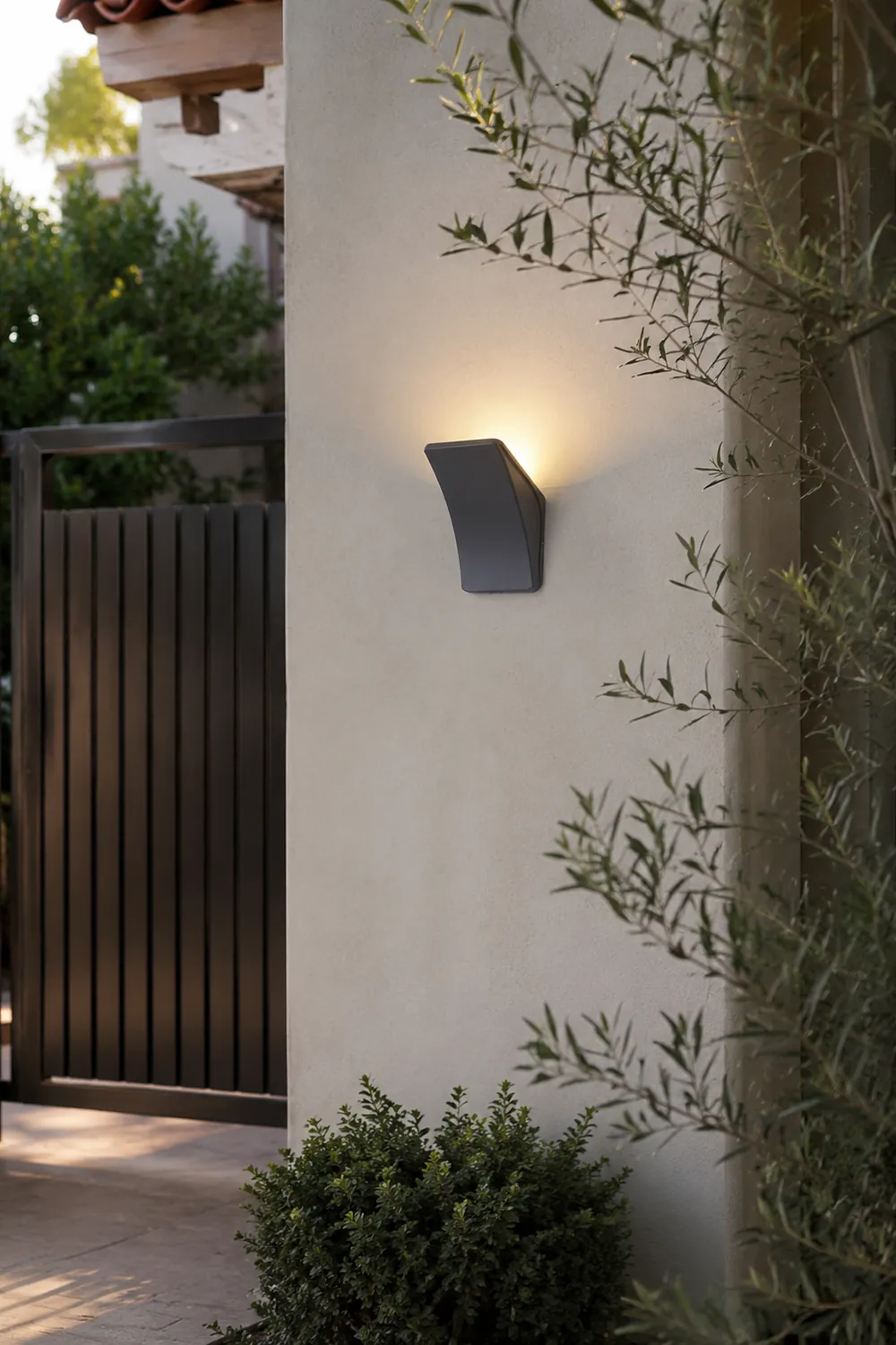 Unique LED 12W Black Modern Wall Sconces Wall Lamp Outdoor Wall Lights - Lumpaz