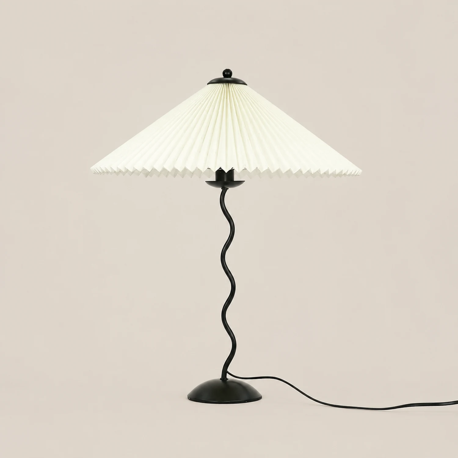 Pleated Table Lamp - Lumpaz