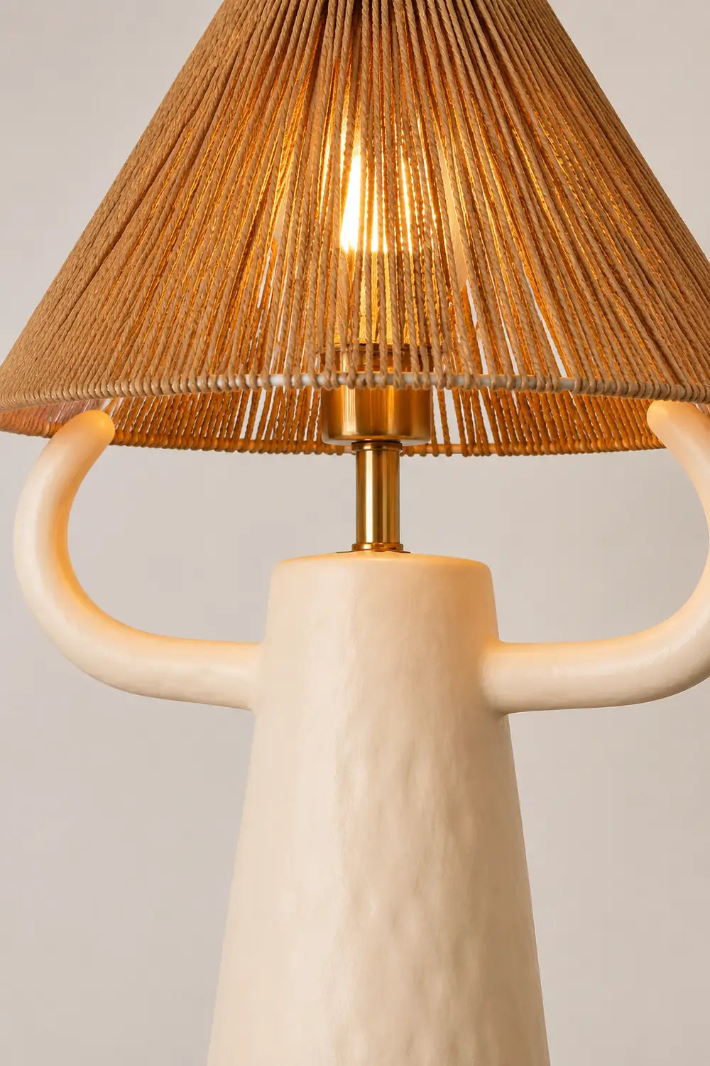 Horns Ceramic Table Lamp - Lumpaz