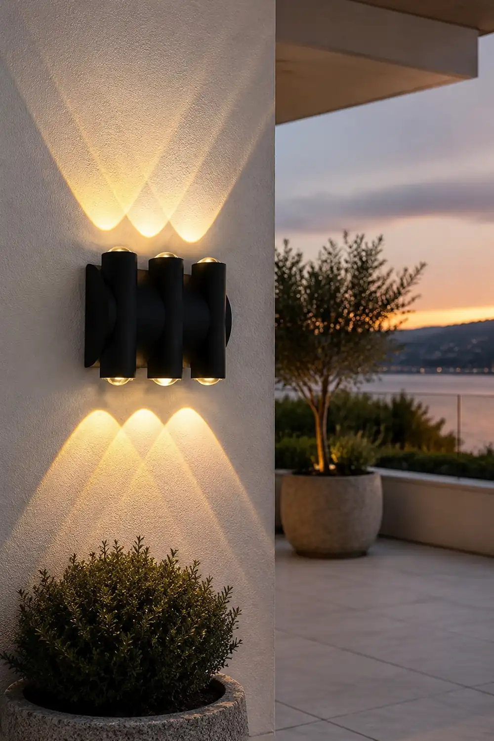 Up and Down Light LED Waterproof Black Modern Wall Washer Light Wall Lamp - Lumpaz