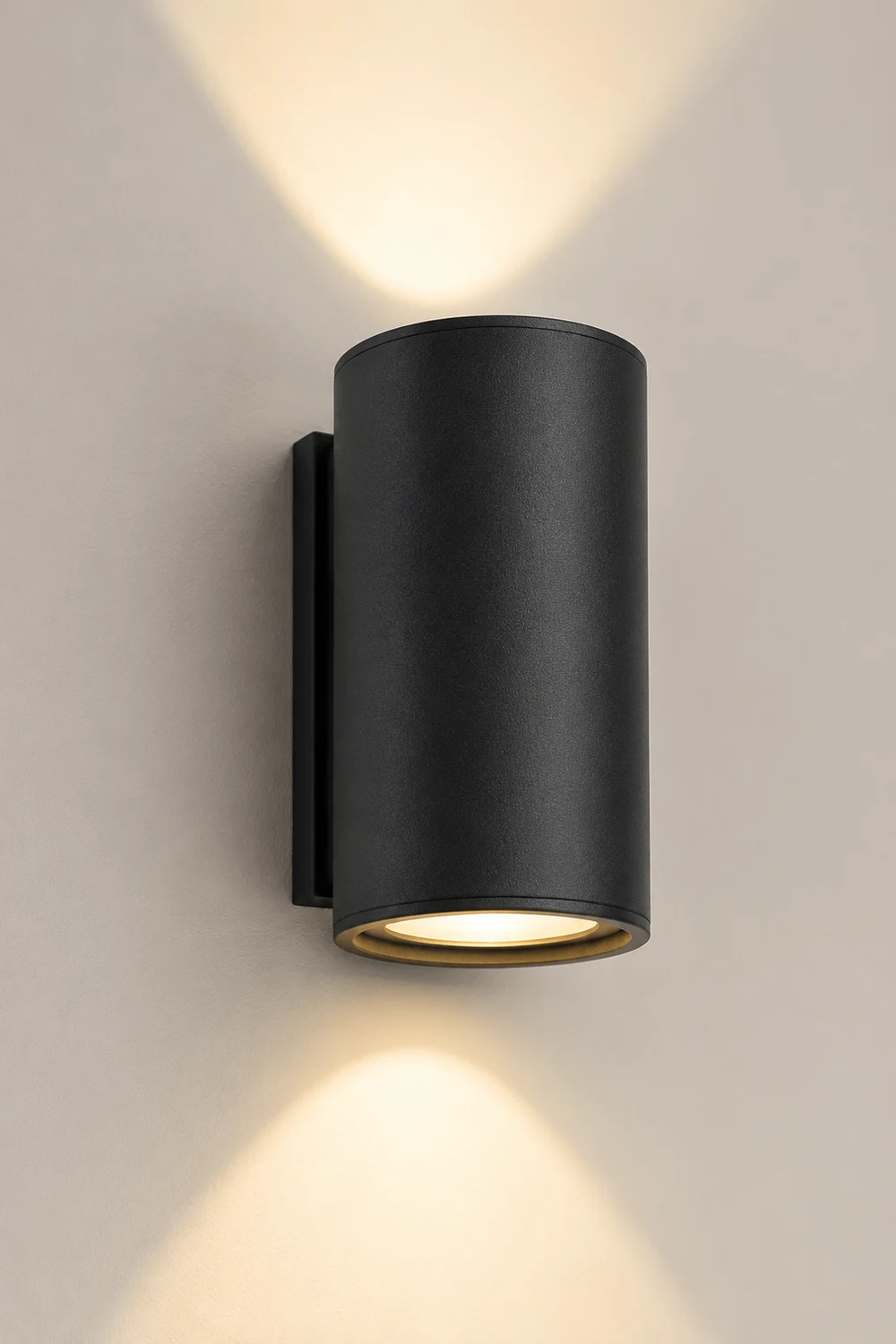 Unique up and down Lighting Waterproof LED Modern Outdoor Wall Lights - Lumpaz