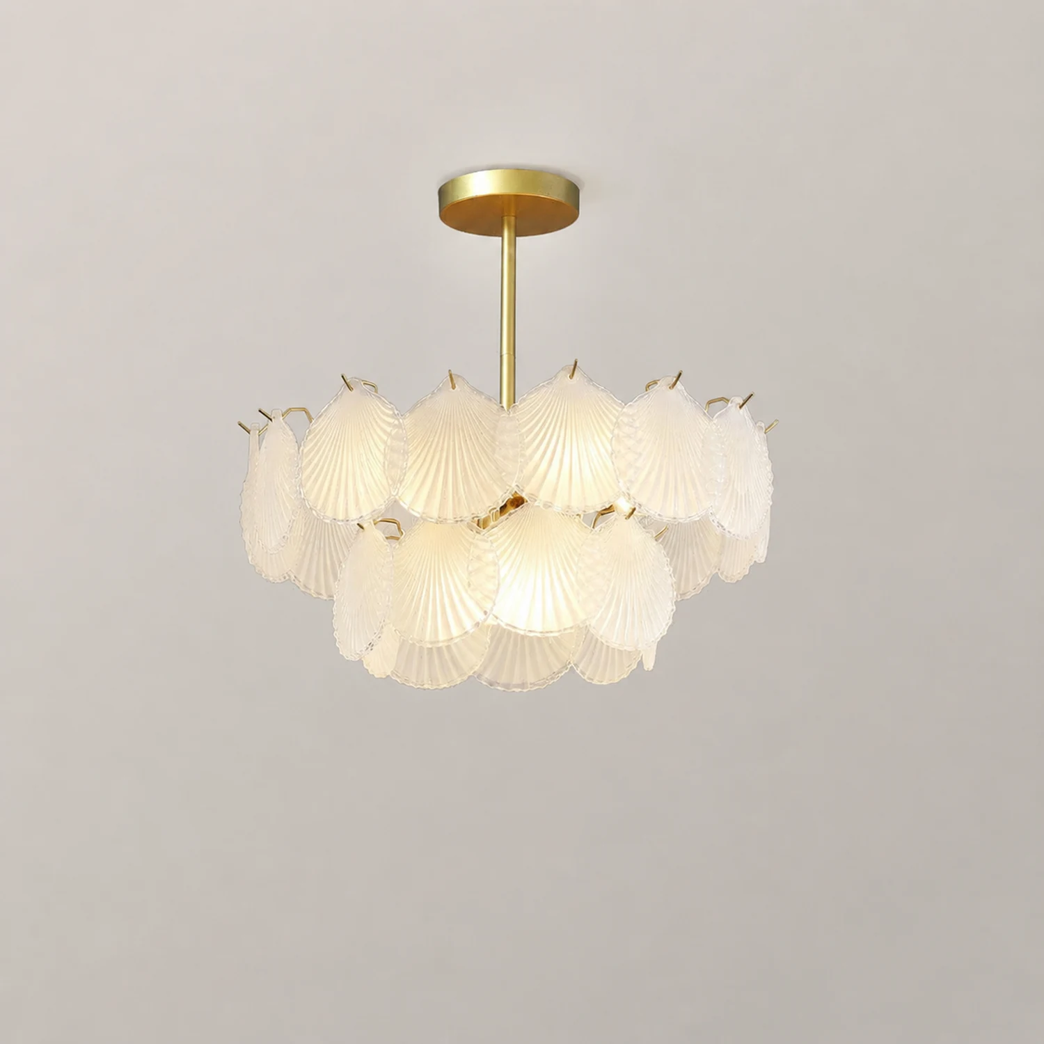 Shell Glass Chandelier - Lumpaz