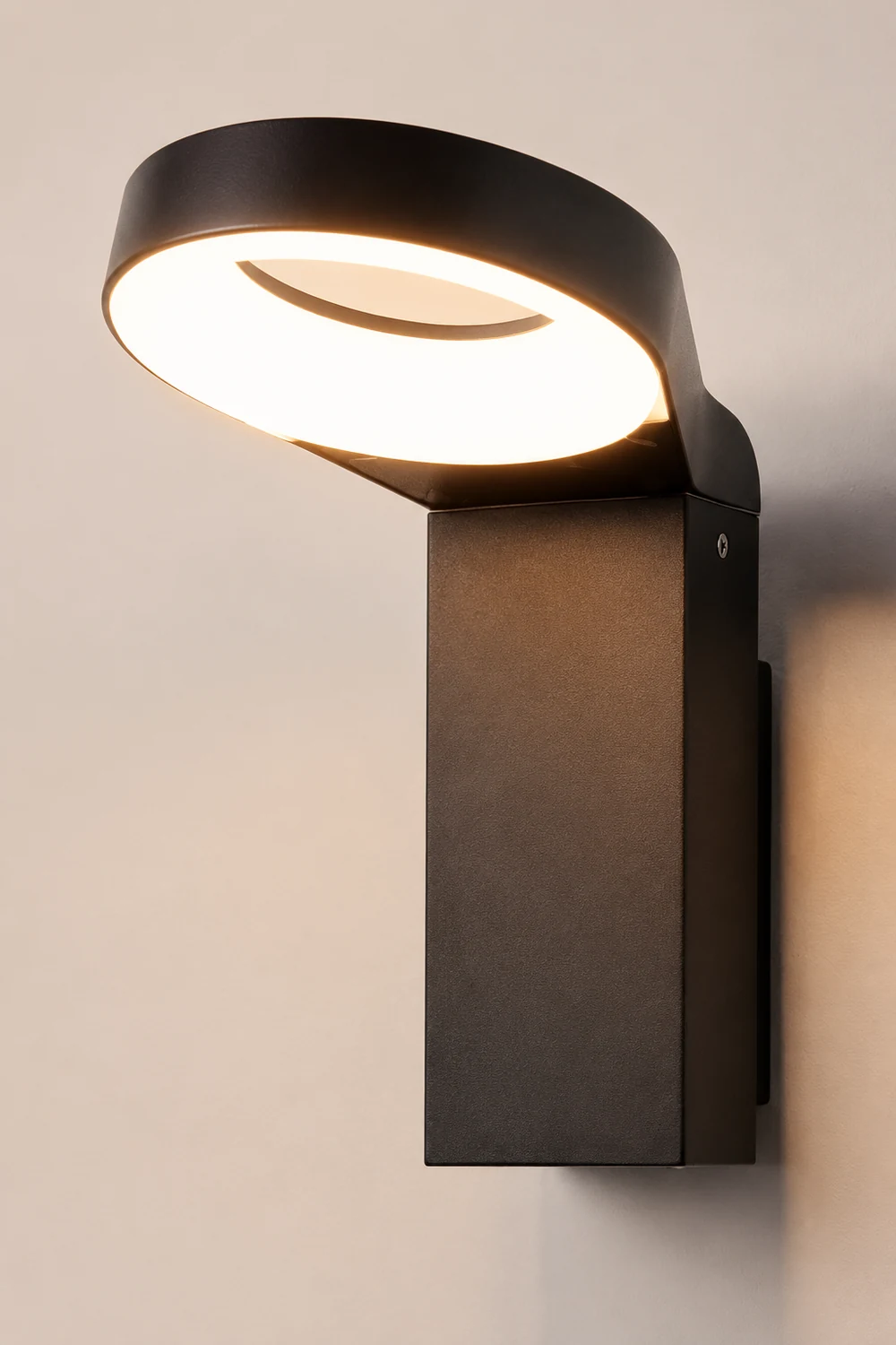 Spoon-shaped Waterproof 18W LED Black Modern Wall Lamp Pathway Lights - Lumpaz