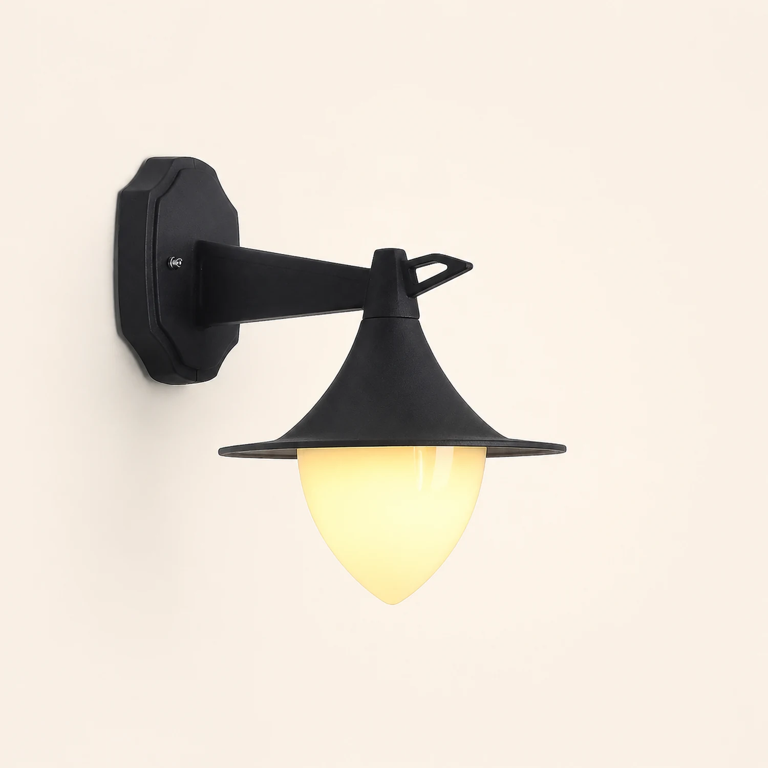 Retro Classic Outdoor Waterproof LED Wall Light for Villa Balcony Garden - Lumpaz