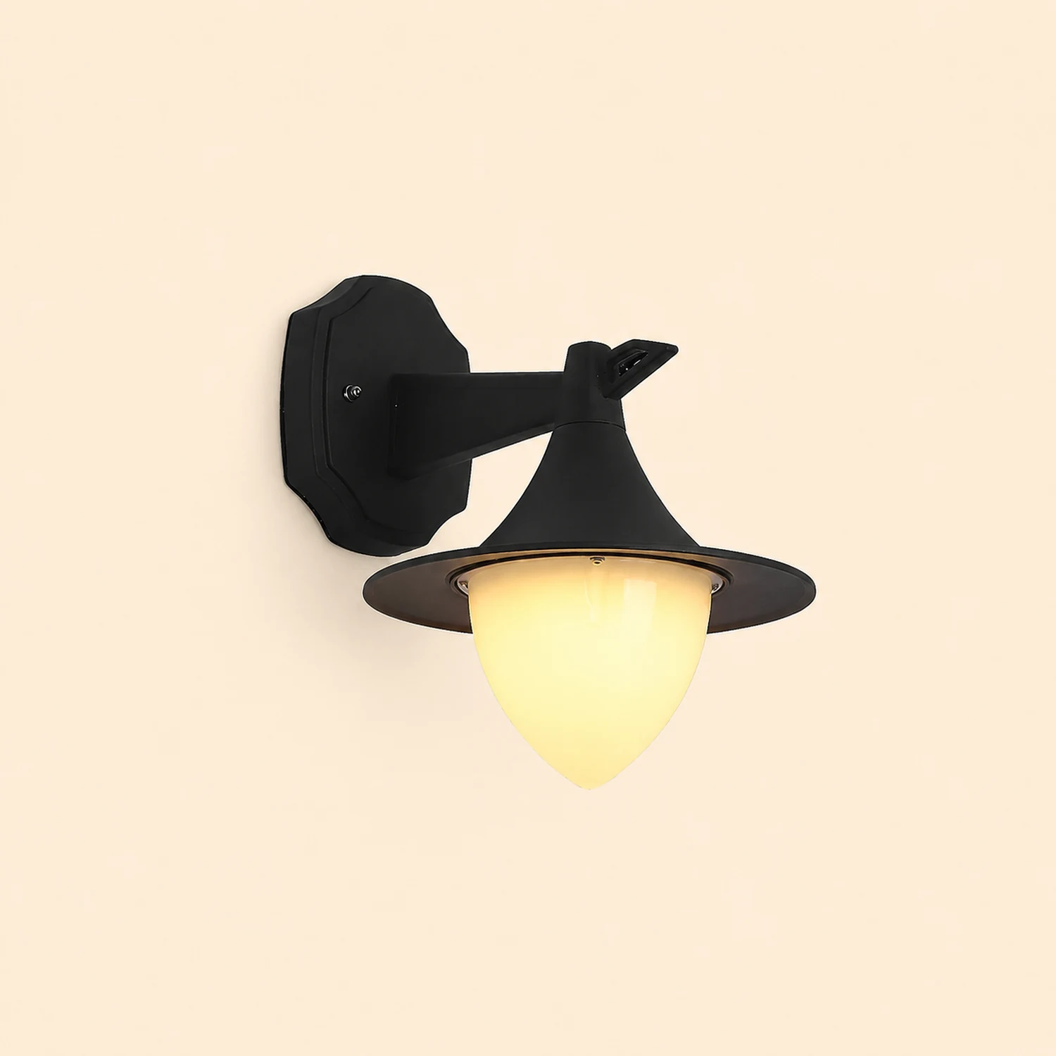 Retro Classic Outdoor Waterproof LED Wall Light for Villa Balcony Garden - Lumpaz