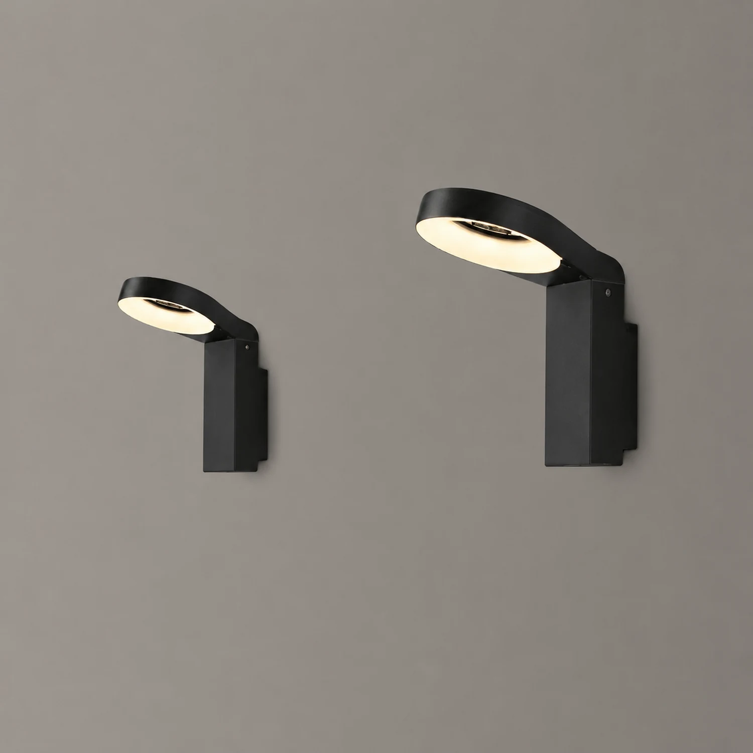 Spoon-shaped Waterproof 18W LED Black Modern Wall Lamp Pathway Lights - Lumpaz