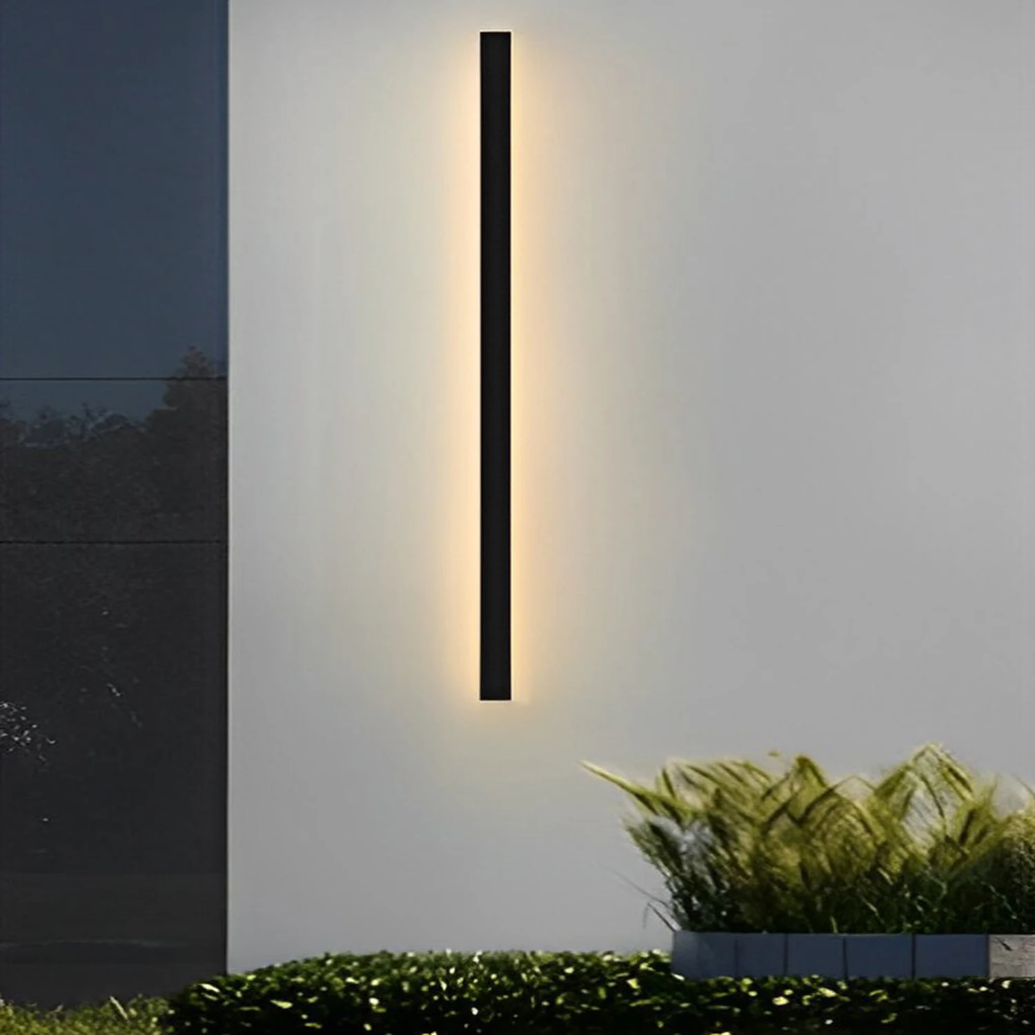 Minimalist Long Strip LED Waterproof Black Modern Solar Wall Sconce Lighting - Lumpaz
