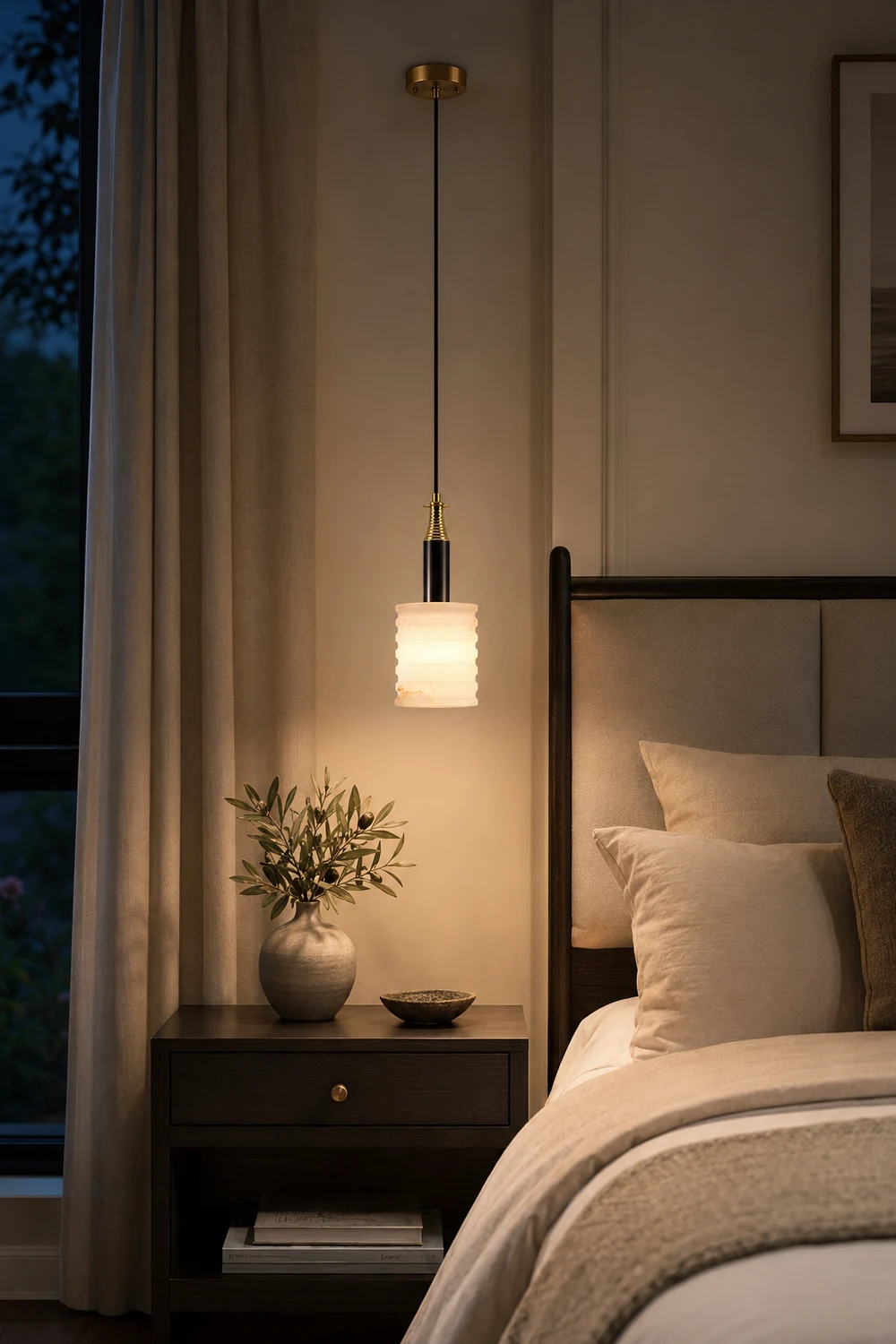 Alabaster Pendant Lamp - Lumpaz