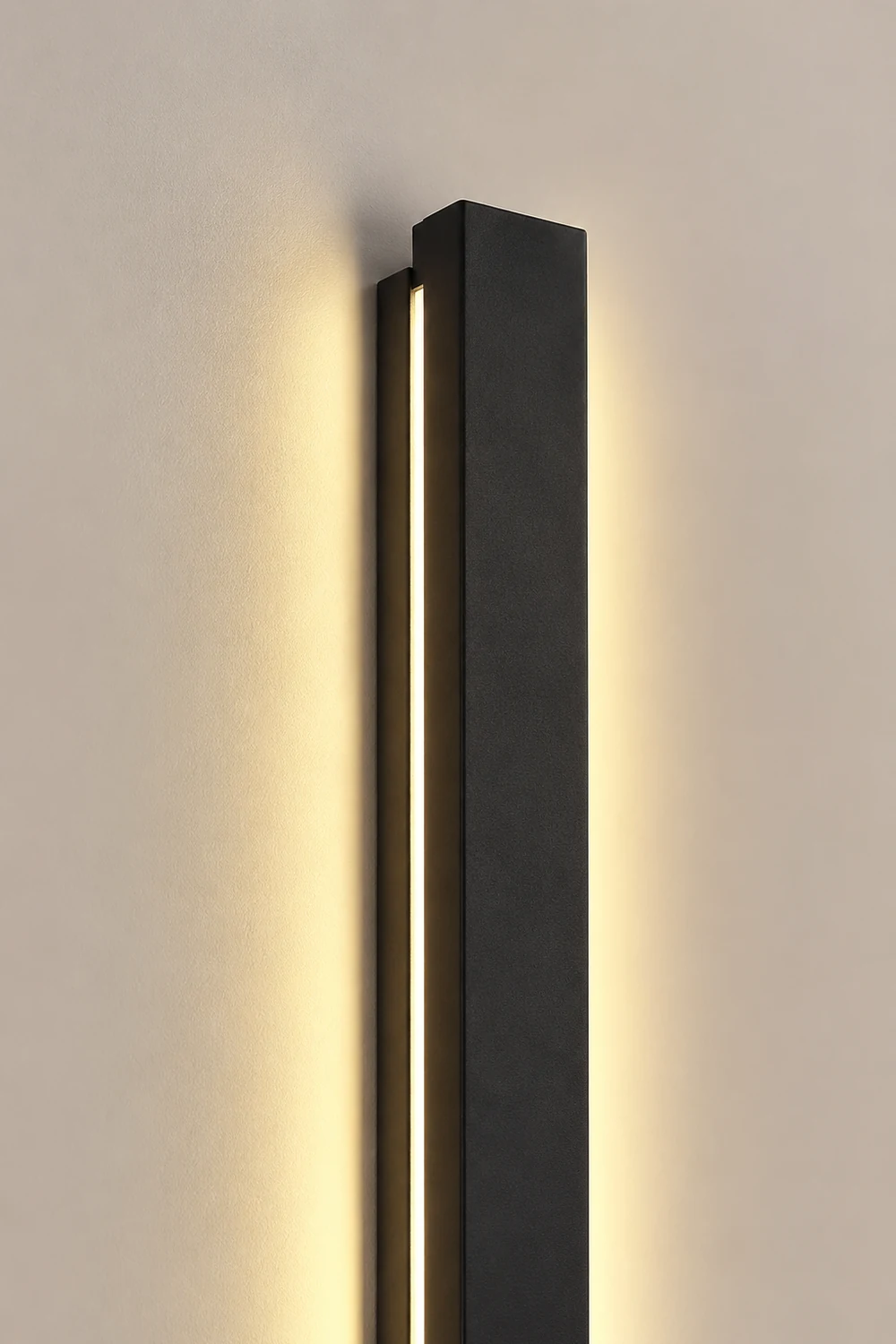 Black Long Strip LED Waterproof Modern Outdoor Wall Lights Porch Lights - Lumpaz