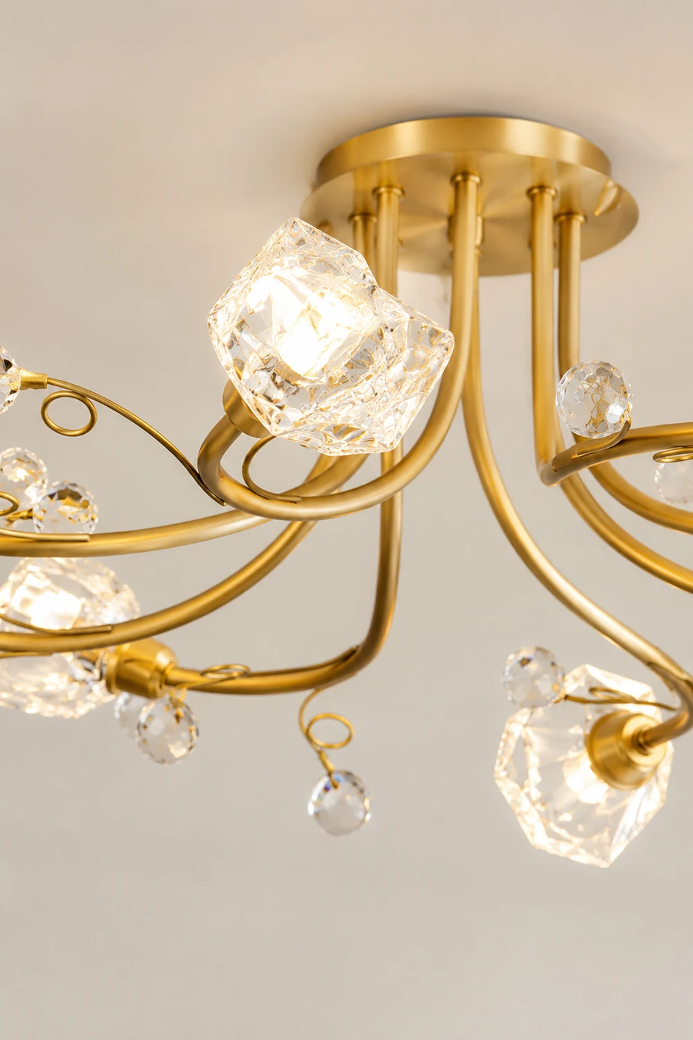 Flower Ceiling Lamp - Lumpaz