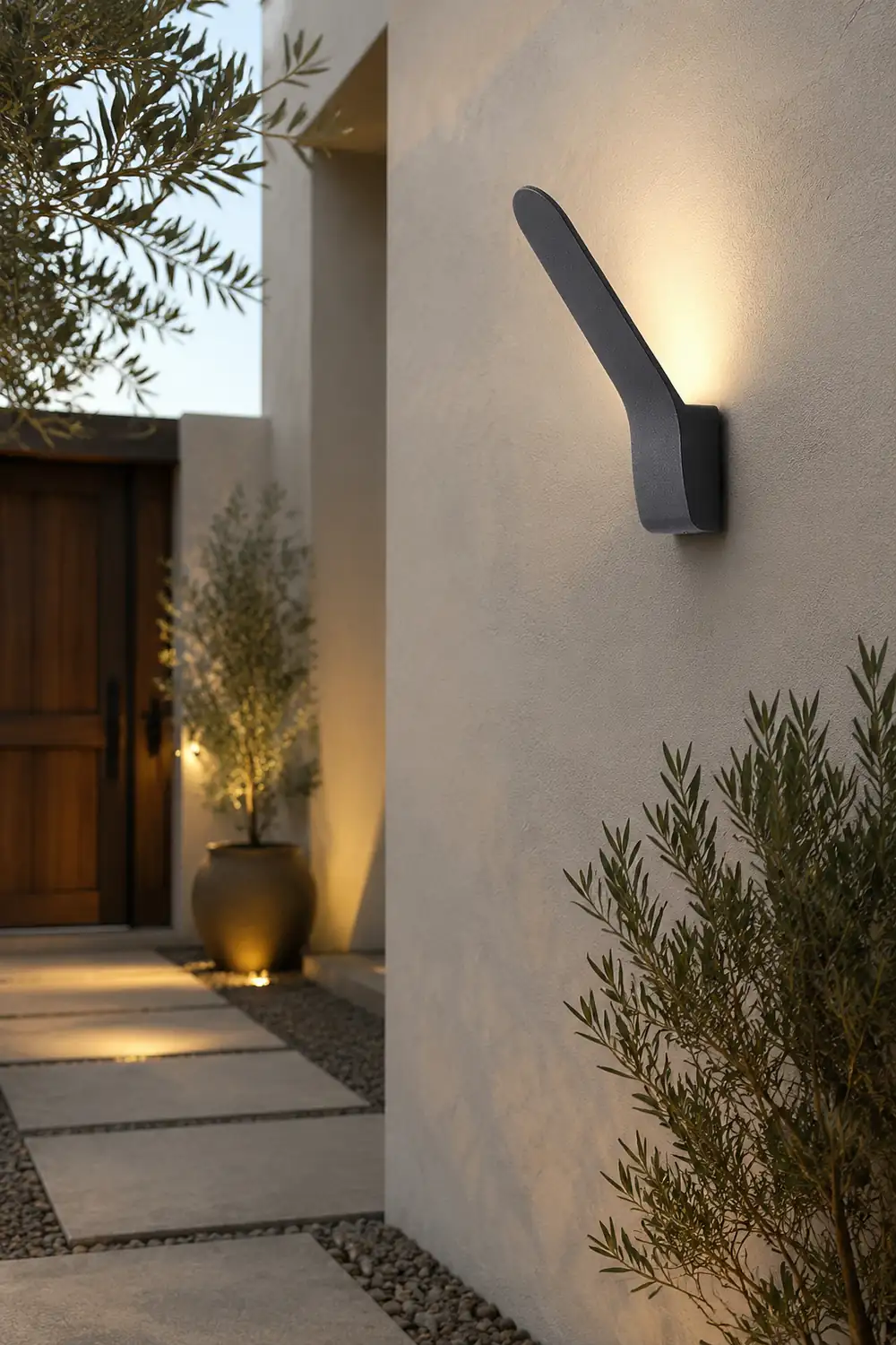 Modern Minimalist LED Waterproof Wall Light for Outdoor Courtyard Aisle Balcony - Lumpaz
