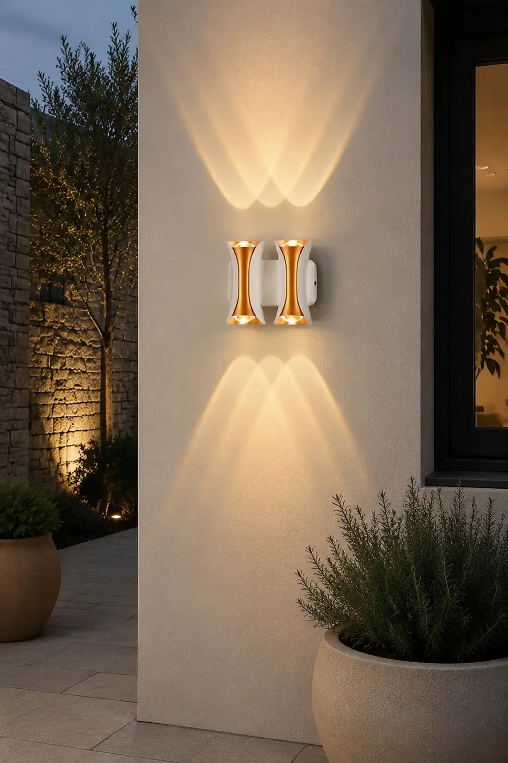 Waterproof Up and Down Lights LED Modern Outdoor Wall Sconce Lighting - Lumpaz