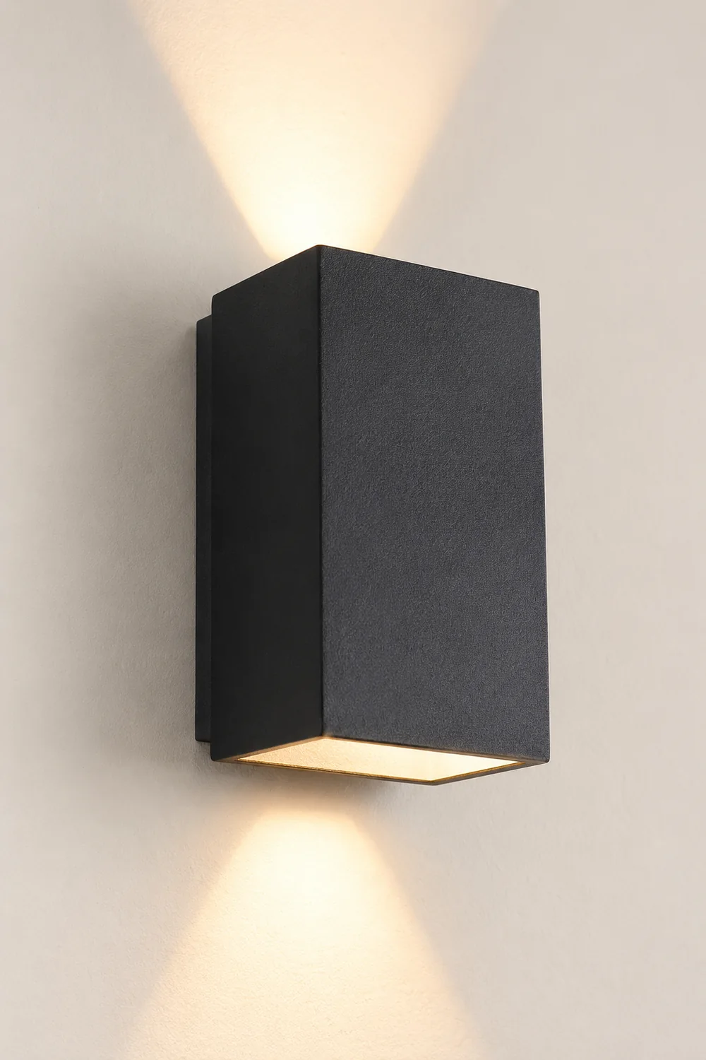 Modern Square Design Outdoor Waterproof Wall Light for Villa Courtyard Balcony - Lumpaz