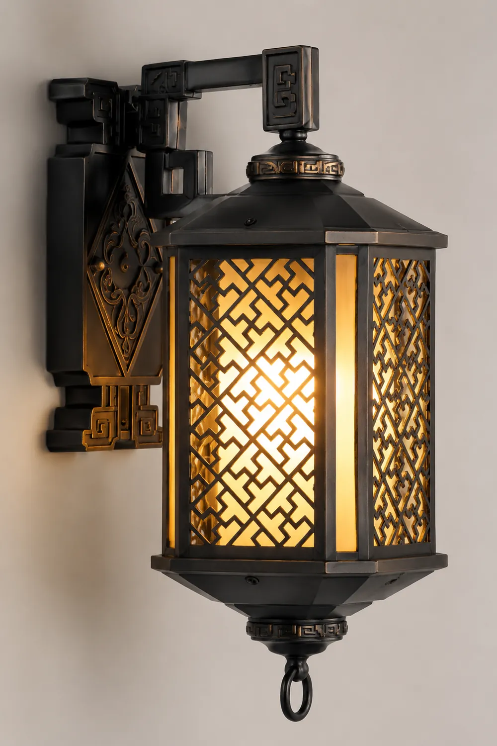 Classical Hollow Pattern Outdoor Waterproof Wall Lamp for Villa Courtyard Corridor - Lumpaz