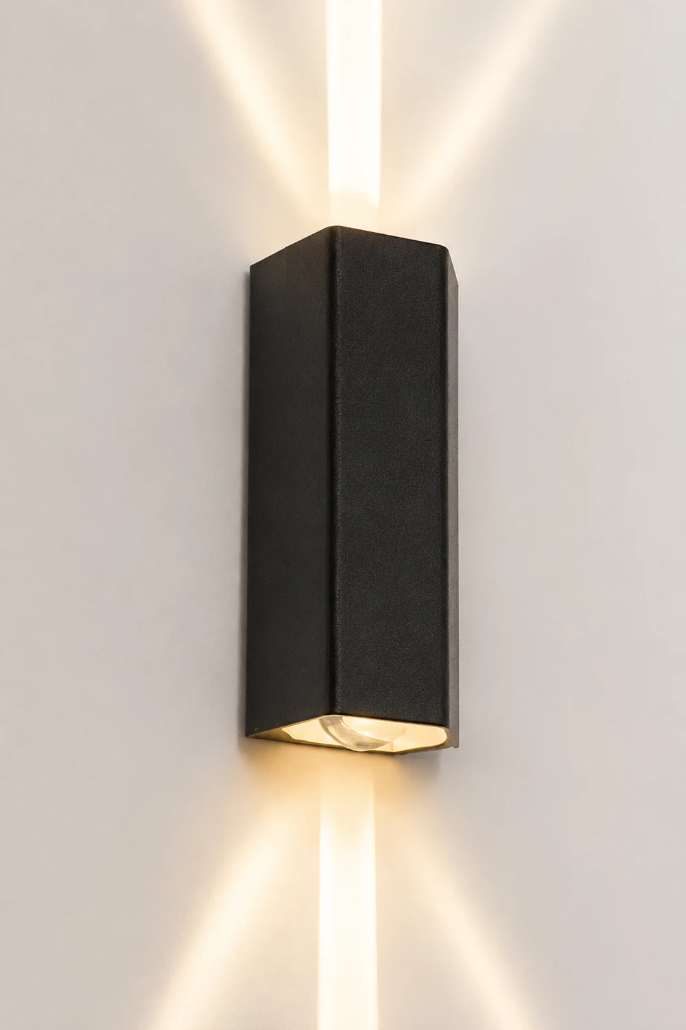 Waterproof Multipurpose Up Down Lighting Spotlight Outdoor Wall Lights - Lumpaz