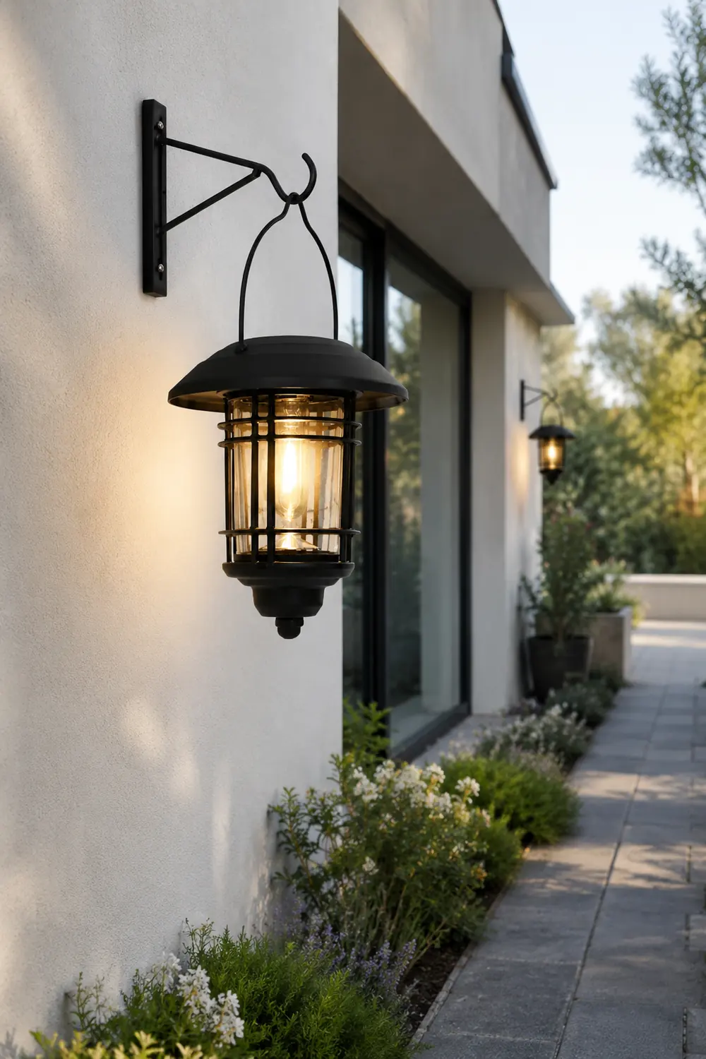 Industrial Style Solar Outdoor Wall Lights Wall Sconce Lighting LED Wall Lamp - Lumpaz