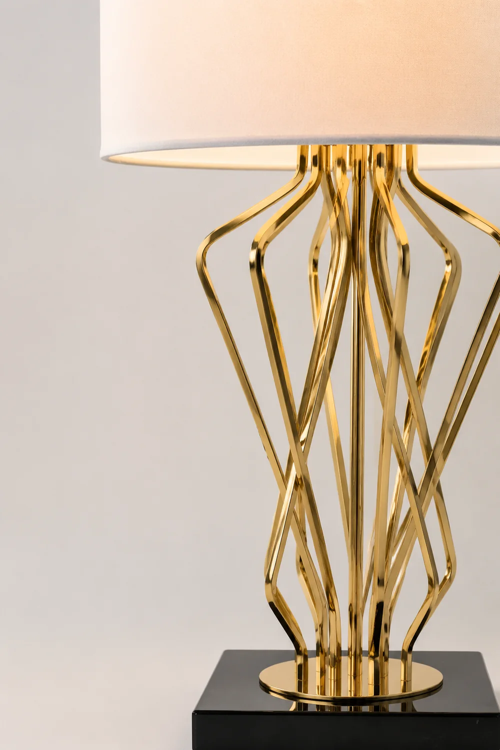 Meduza Table Lamp - Lumpaz