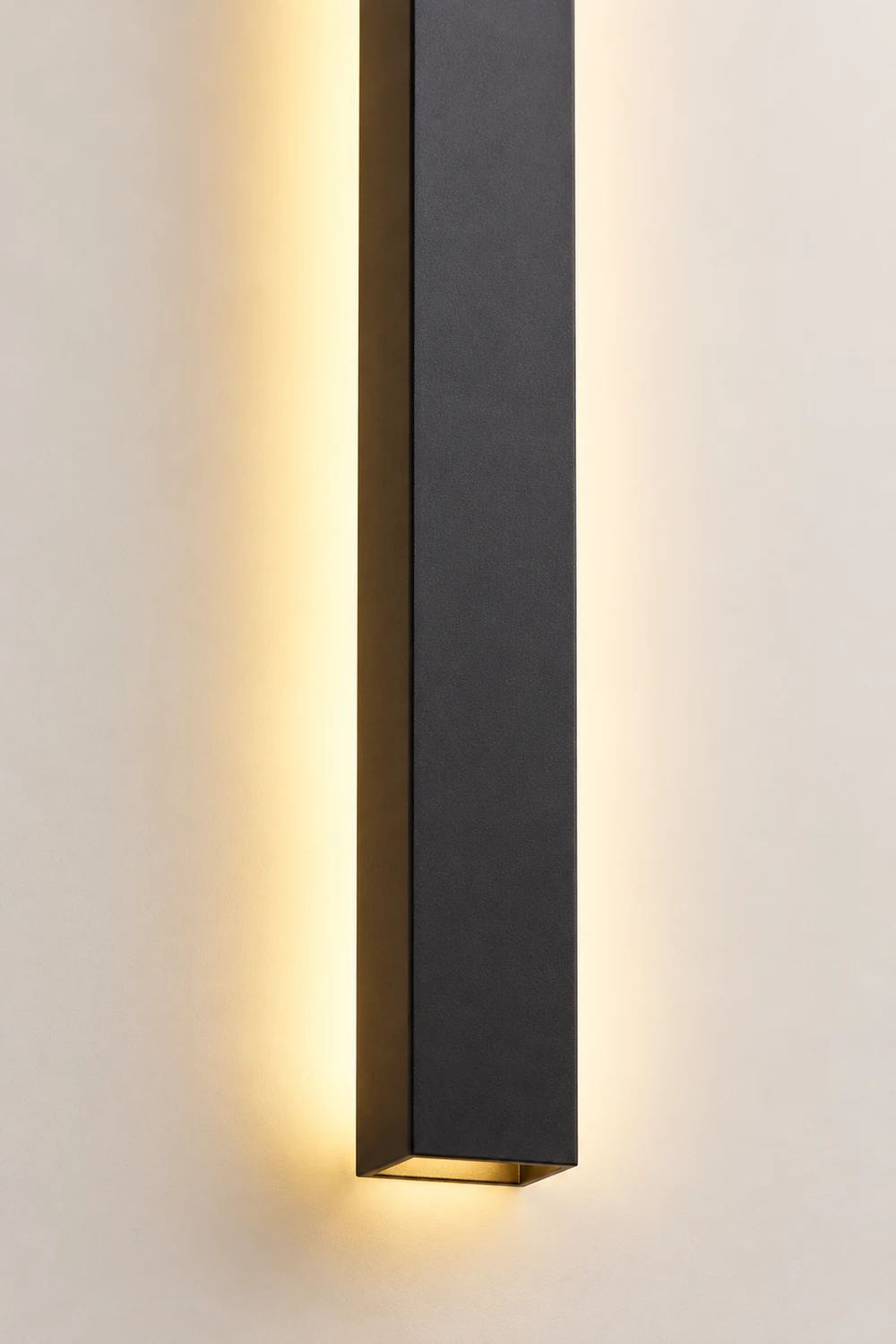 Waterproof Long Strip LED Wall Lamp Outdoor Wall Lights Black Porch Lights - Lumpaz