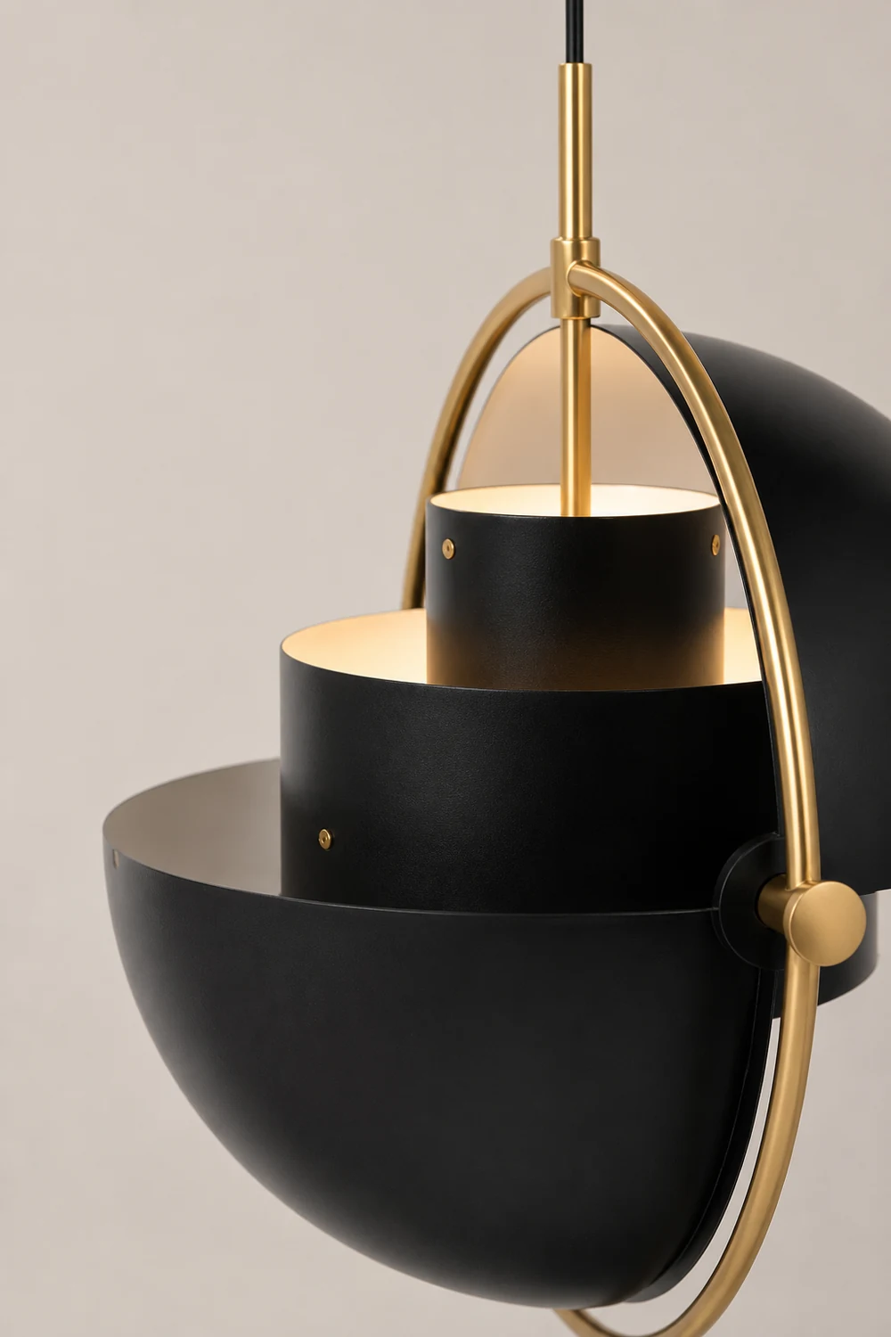 Deformed Ball Pendant Light - Lumpaz