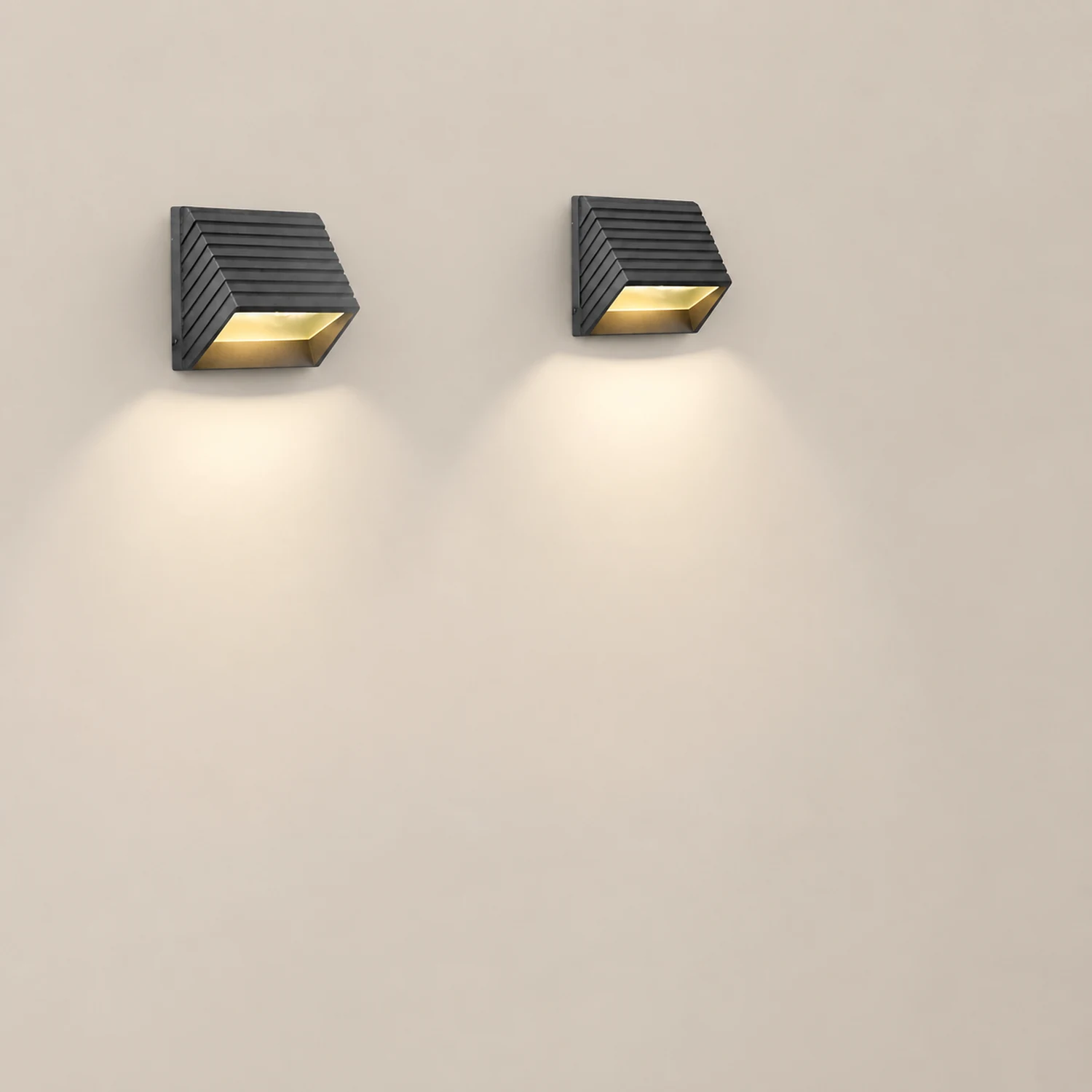 Modern Minimalist Outdoor Waterproof LED Wall Light for Villa Garden Balcony Stairs - Lumpaz