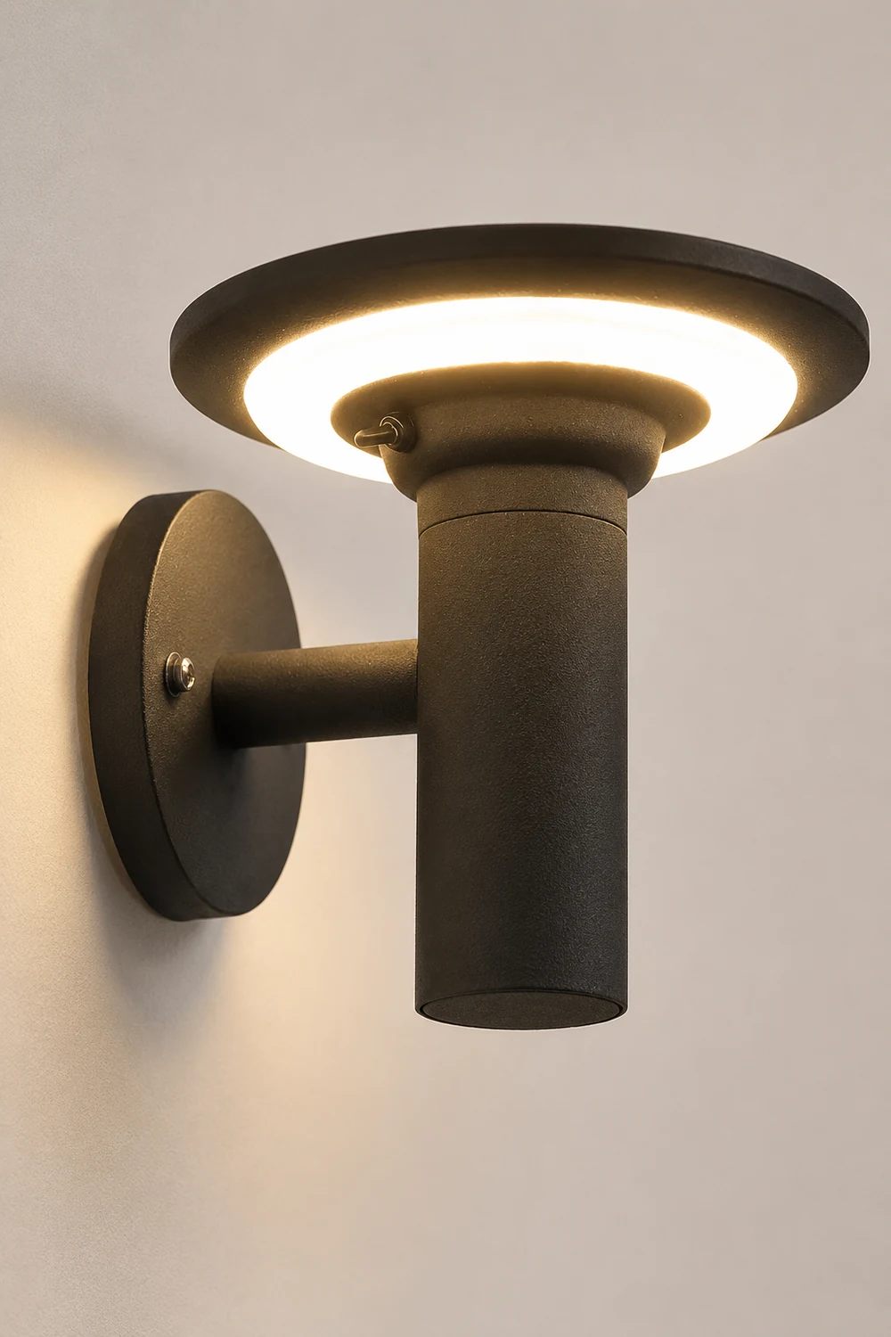 Round UFO-shaped LED Waterproof Solar Modern Outdoor Sconces Wall Lamp - Lumpaz