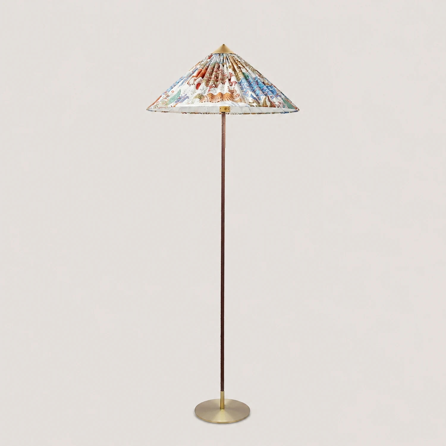 Chinese Hat  Floor Lamp - Lumpaz