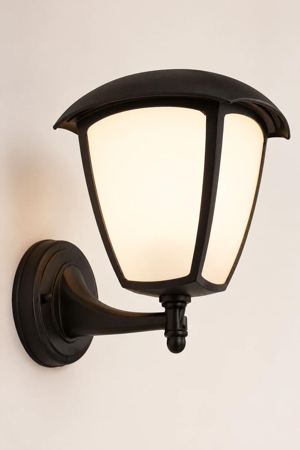 European Style Outdoor Landscape Decorative Lighting Fixtures for Villa Garden Lawn - Lumpaz