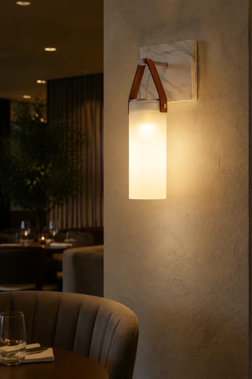 Galerie Fontana Wall Lamp - Lumpaz