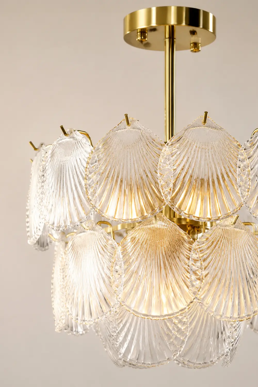 Shell Glass Chandelier - Lumpaz
