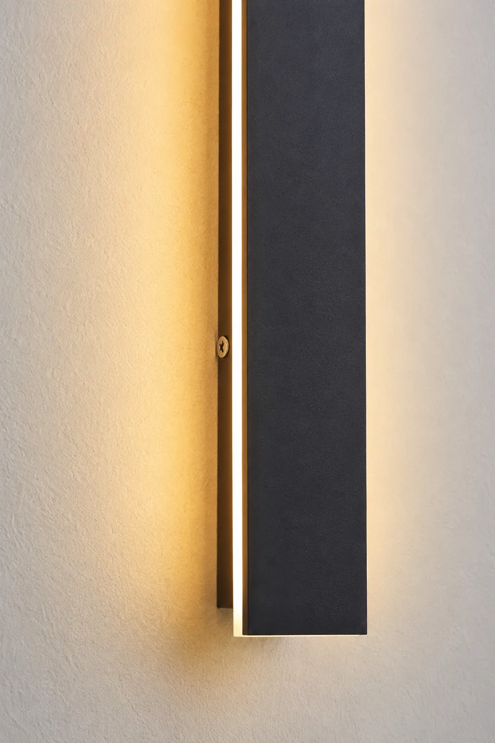 Outdoor Long Strip Waterproof Metal Black Modern Outdoor Wall Lights - Lumpaz