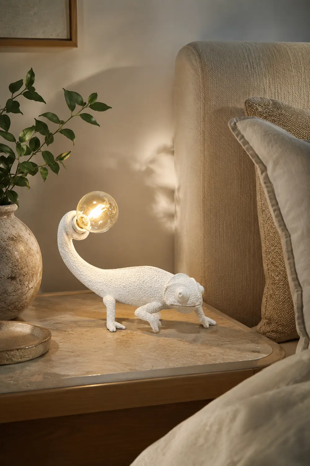Chameleon Table Lamp - Lumpaz
