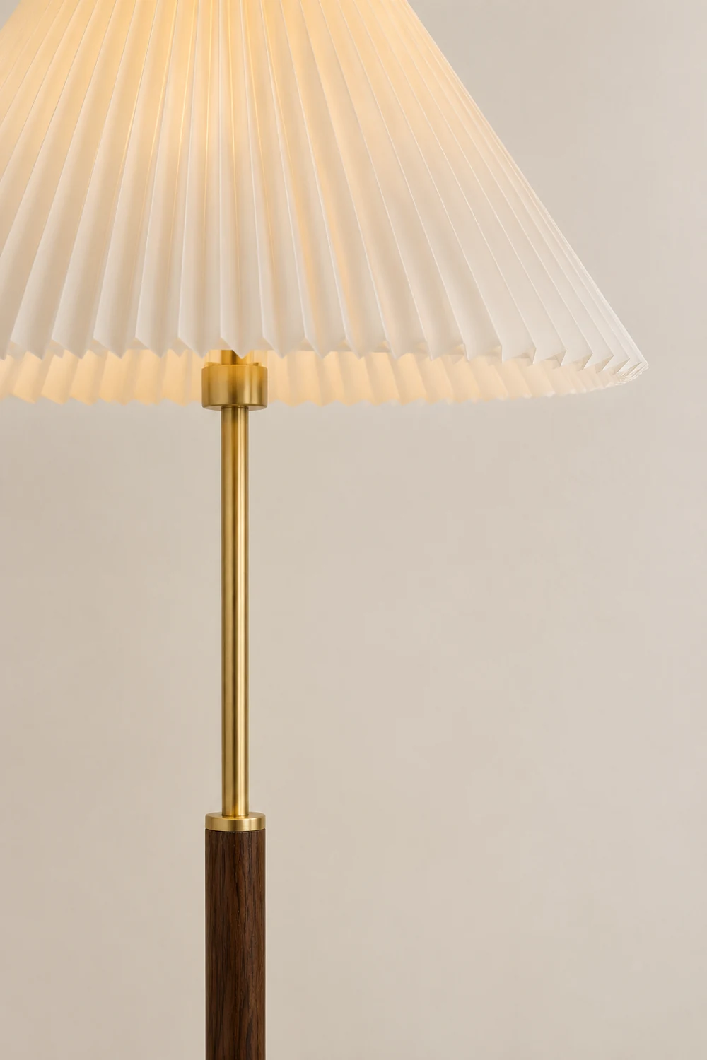 Ozawa Simple Walnut/Metal/Fabric, Table/Floor Lamp, Living Room - Lumpaz