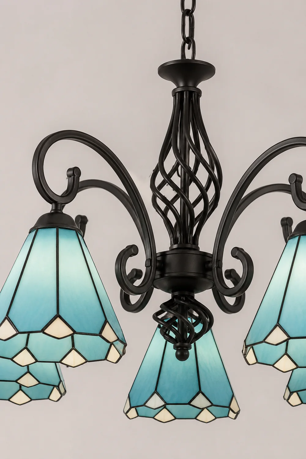 Silva Tiffany Mediterranean Branch Metal Chandelier, White/Blue/Navy Blue - Lumpaz