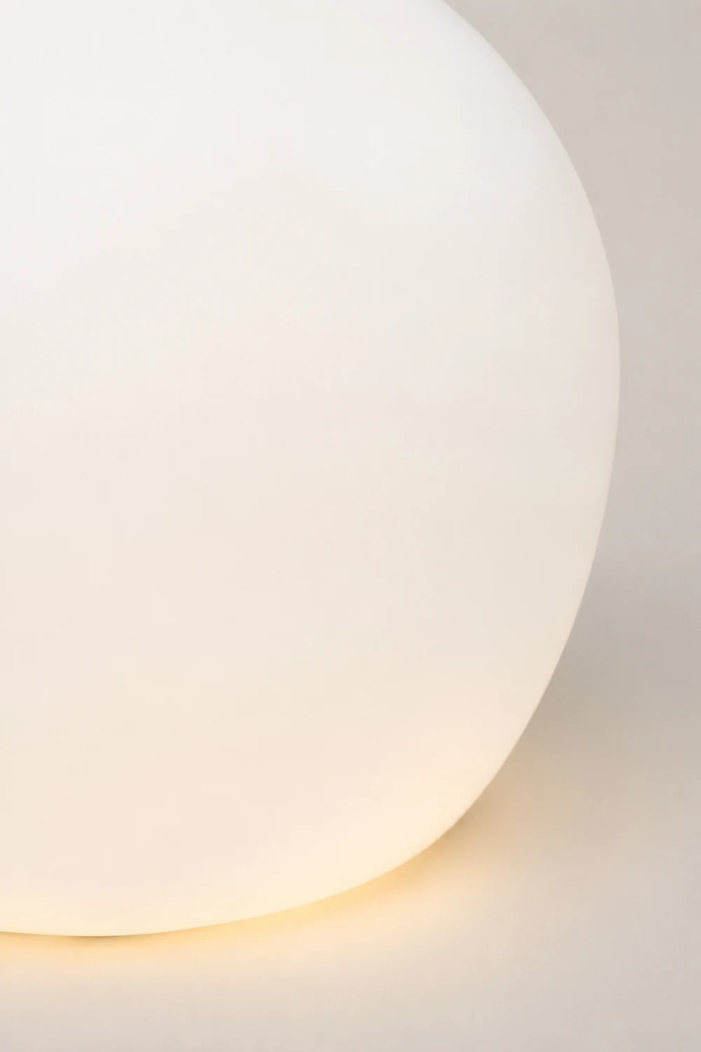 Elif Outdoor Unique Waterproof RGB Floor Lamp 16 Colors - Lumpaz