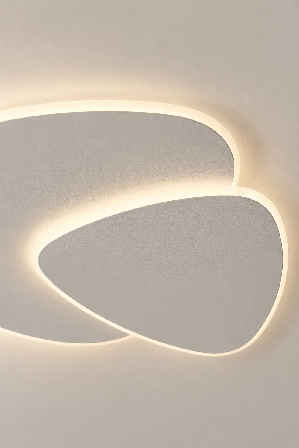 Quinn Designer Geometric Metal/Acrylic Flush Mount Ceiling Light White - Lumpaz