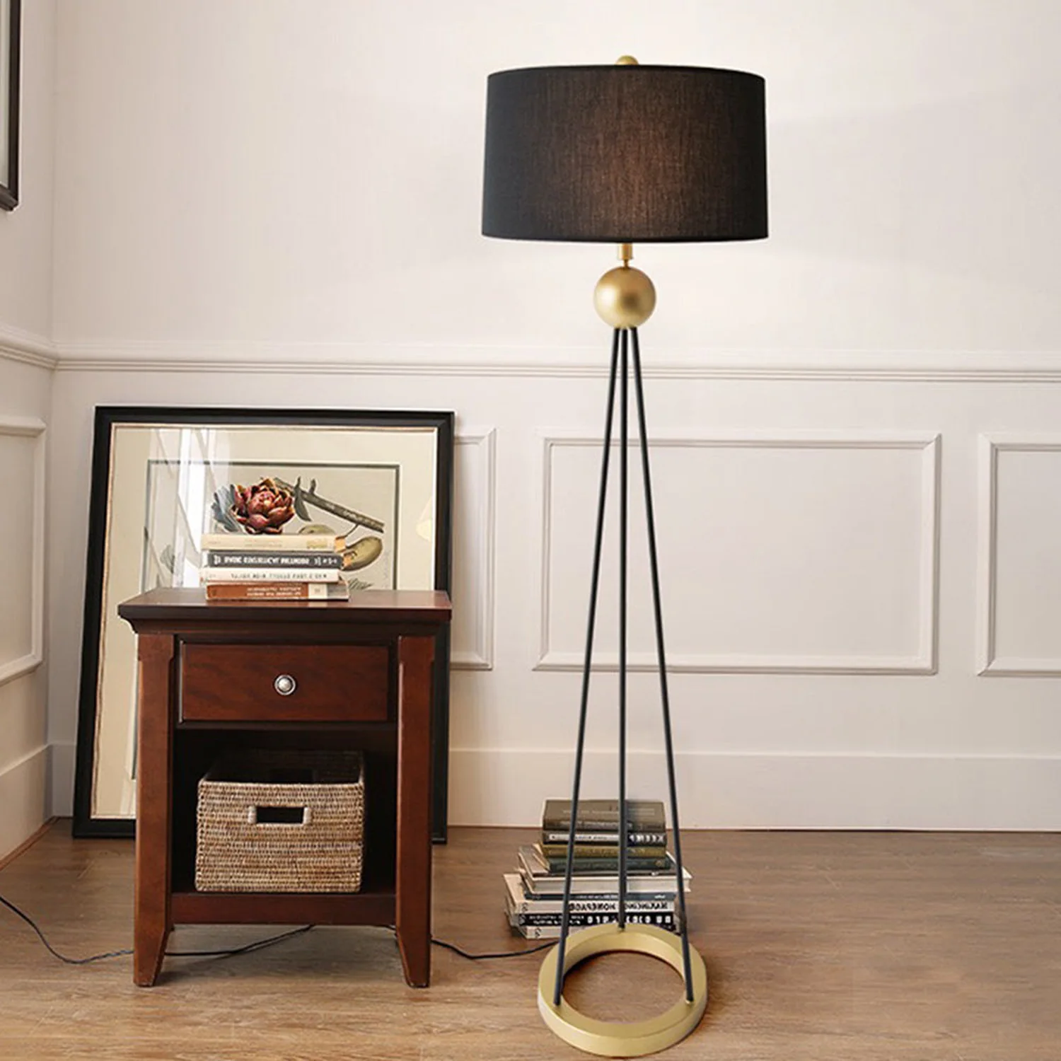 Salgado Modern Tripod Metal Floor Lamp, Black - Lumpaz