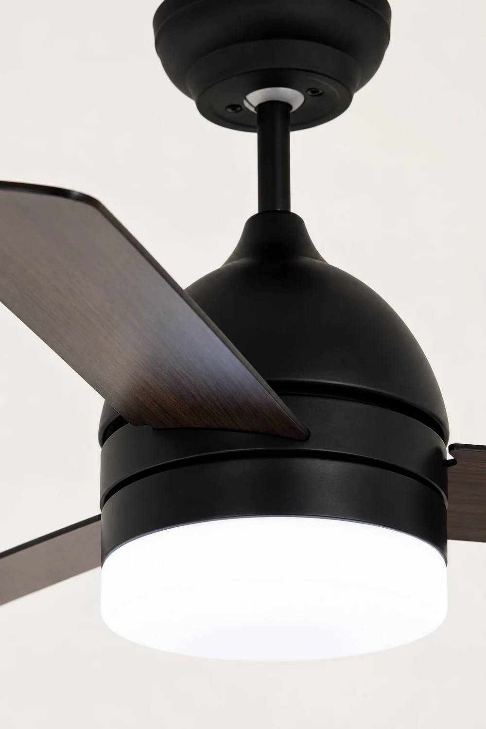 Haydn 3-Blade Modern, DC Ceiling Fan with Light, Black/White, Summer, 42'' - Lumpaz