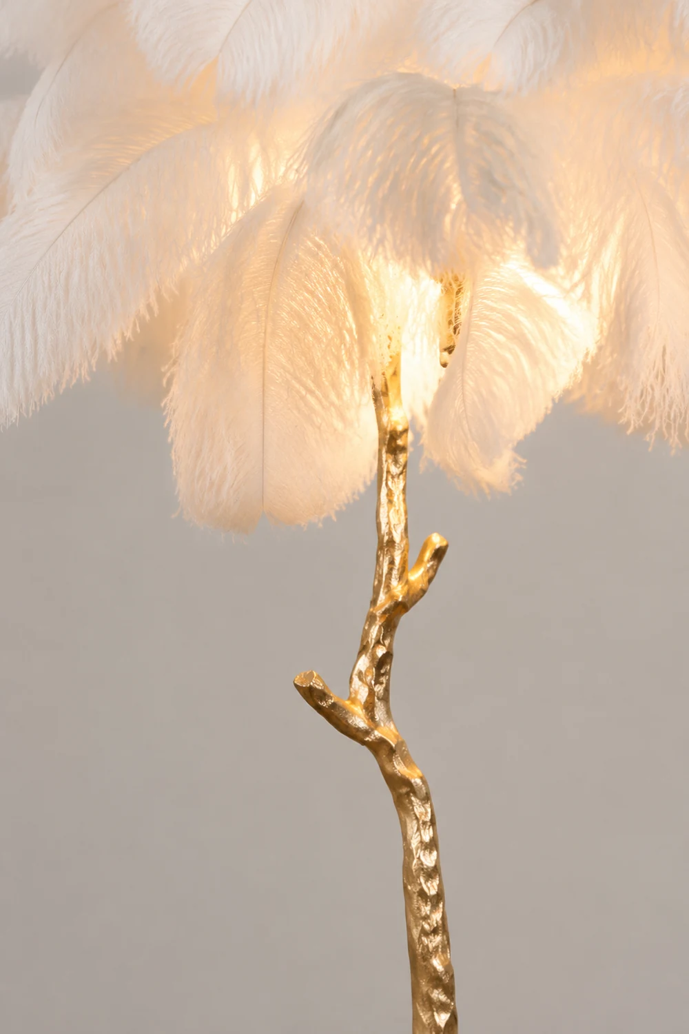 O'Moore Nordic Luxury Unique Ostrich Feather Floor Lamp/Table Lamp - Lumpaz