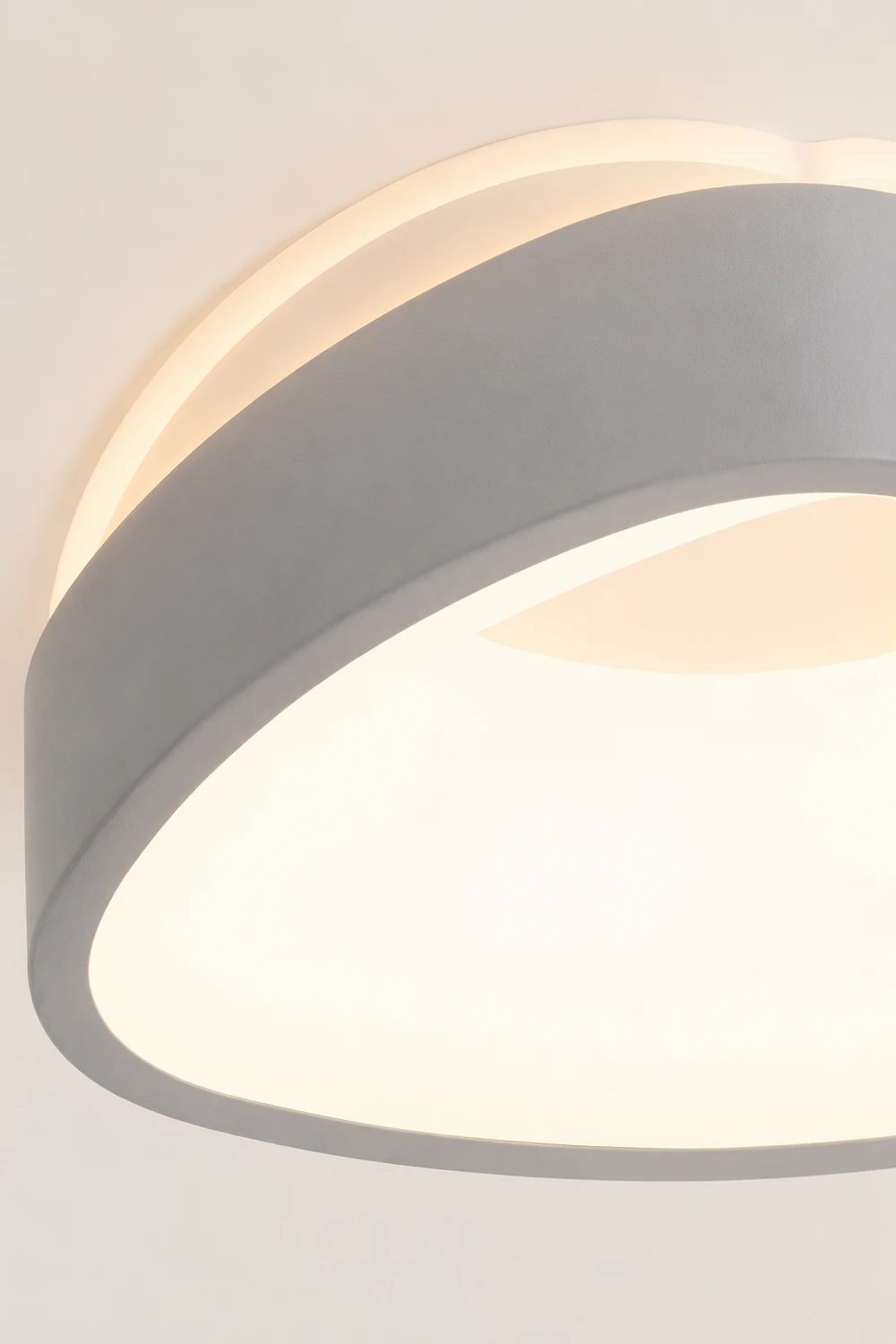 Quinn Minimalist Hollow LED Flush Mount Ceiling Light, Round/Square - Lumpaz