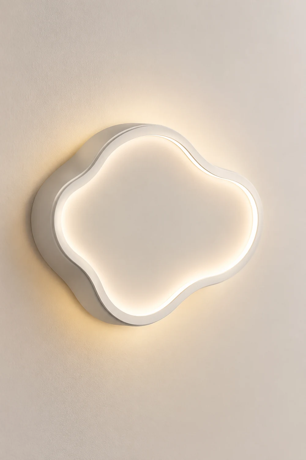 Quinn Modern Metal/Acrylic Flush Mount Ceiling Lights, White/Black - Lumpaz