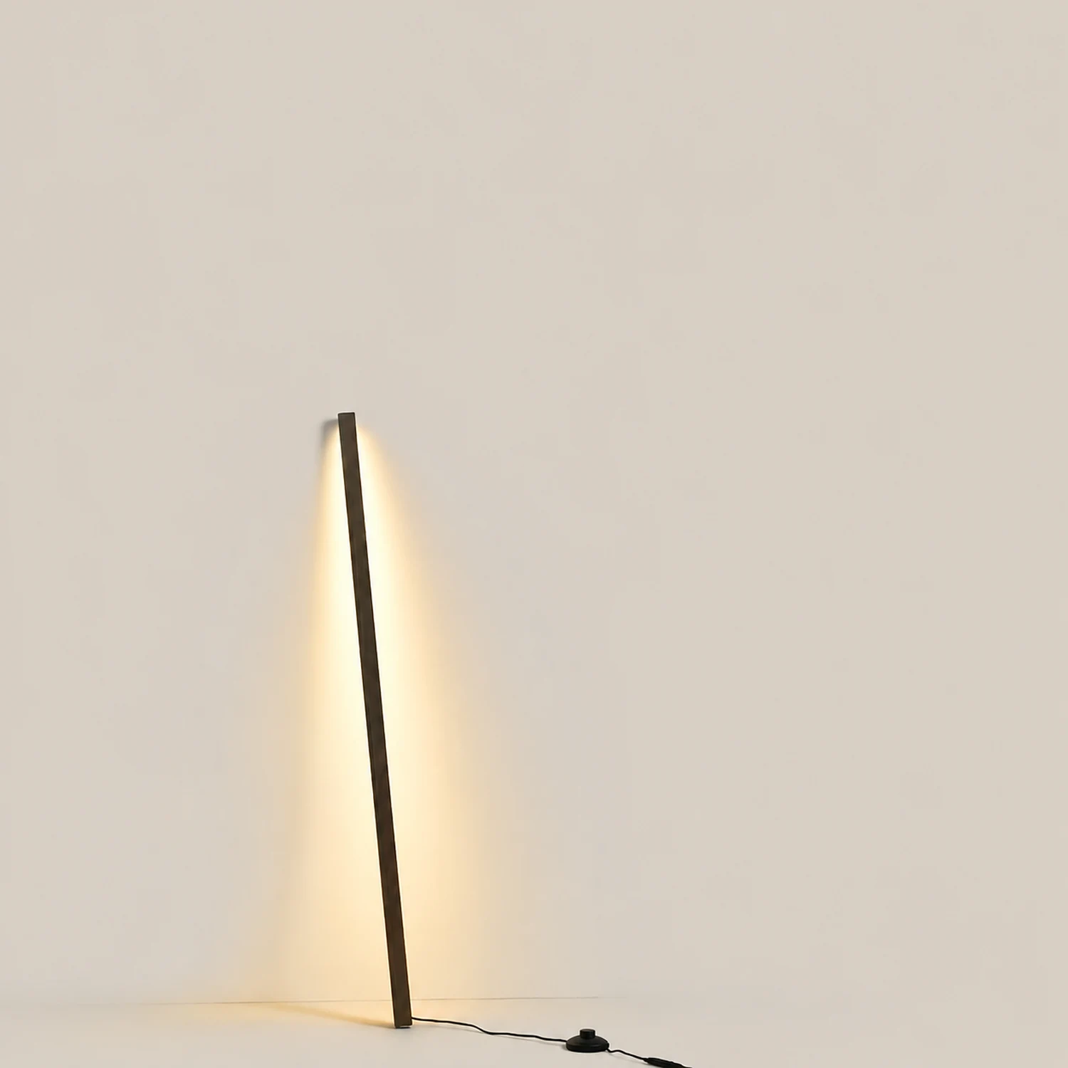 Ozawa Minimalist Linear Wooden 2 Color Floor Lamp - Lumpaz