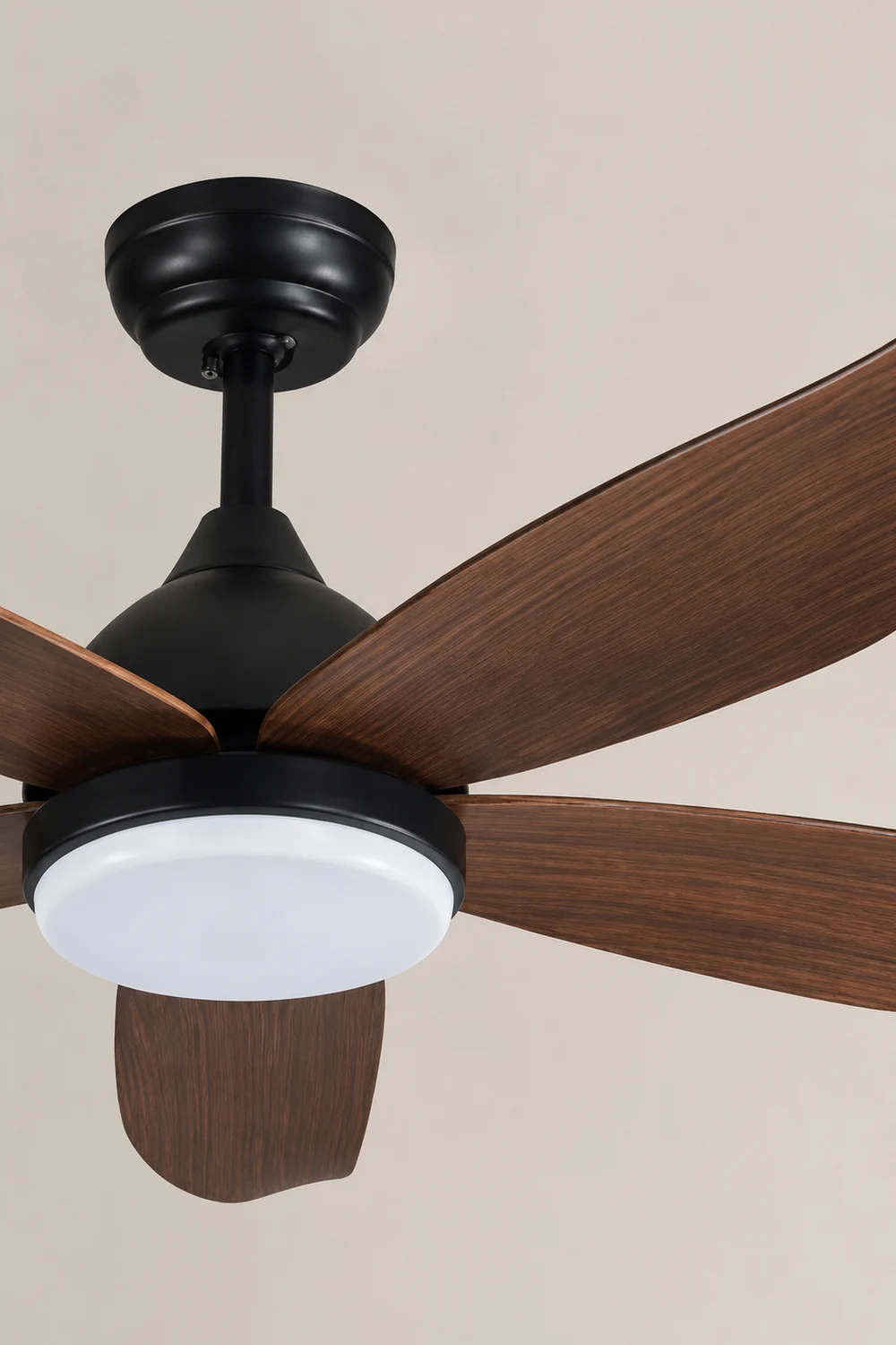 Haydn 5-Blade Modern Black DC Ceiling Fan with Light, 47'' - Lumpaz