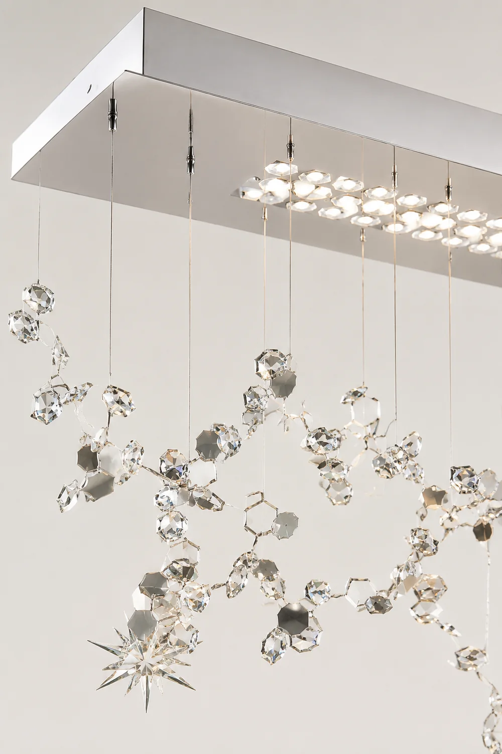 Ophelia Modern Sheet Crystal Chandelier, Silver, Living Room - Lumpaz