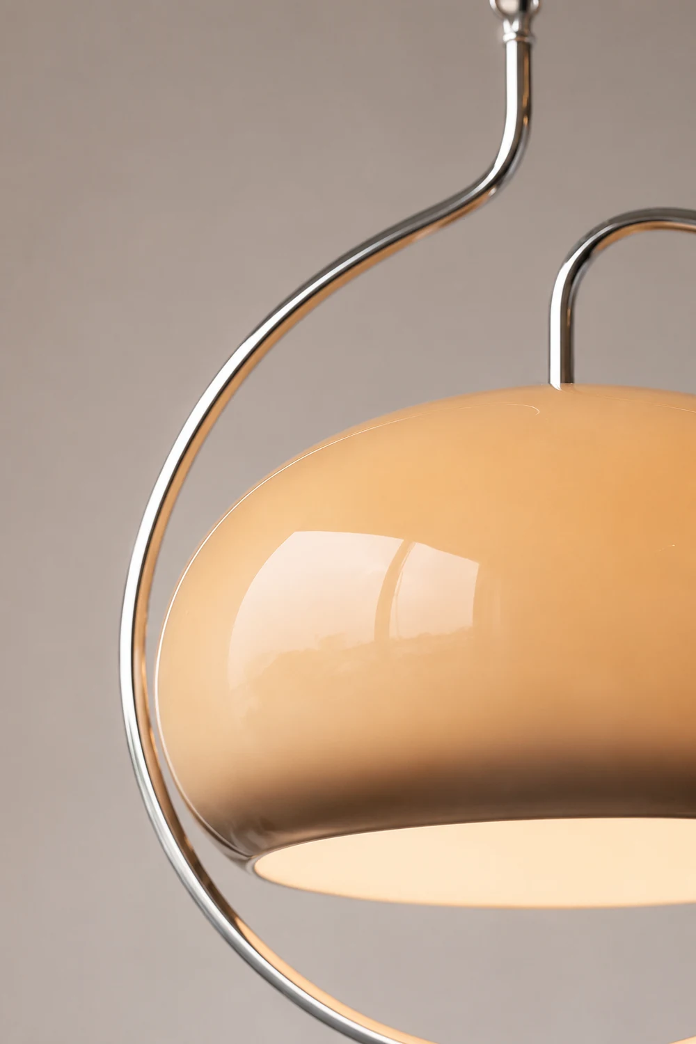 Hailie Retro Glass Pendant Light, Brown/White - Lumpaz