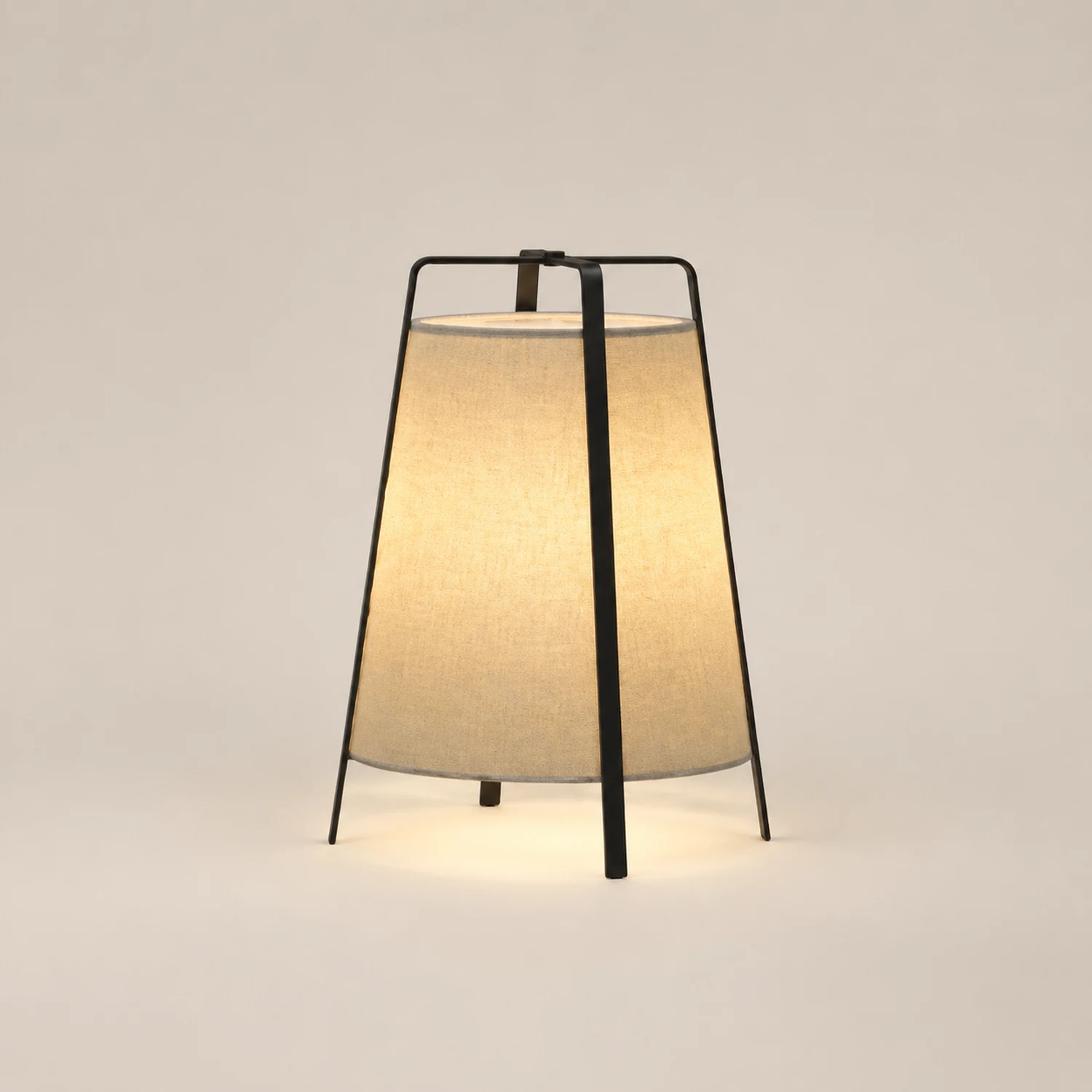Renée Modern Minimalist Metal/Fabric Floor Lamp Living Room/Bedroom - Lumpaz