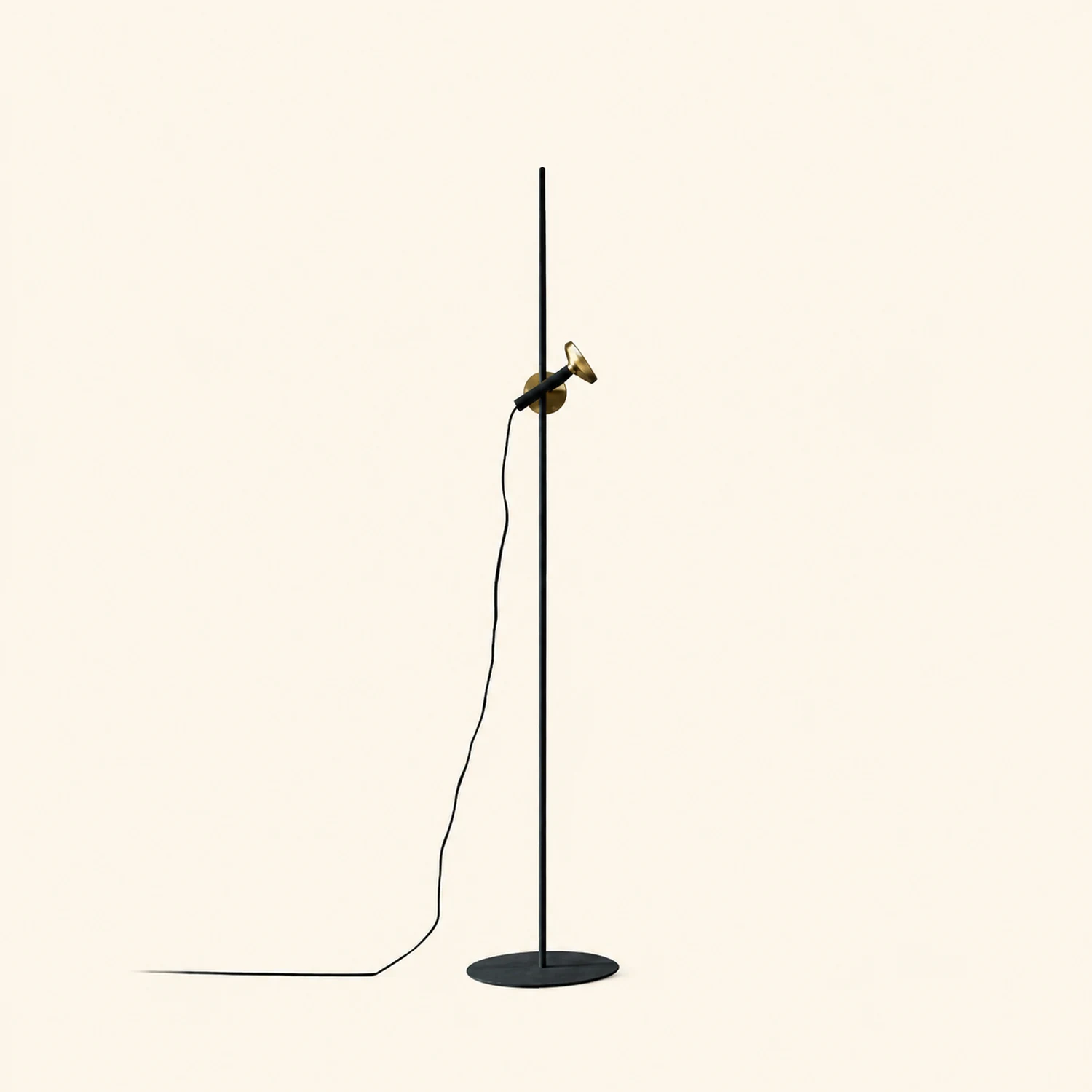 Salgado Modern Minimalist Metal Projector Floor Lamp, Black - Lumpaz